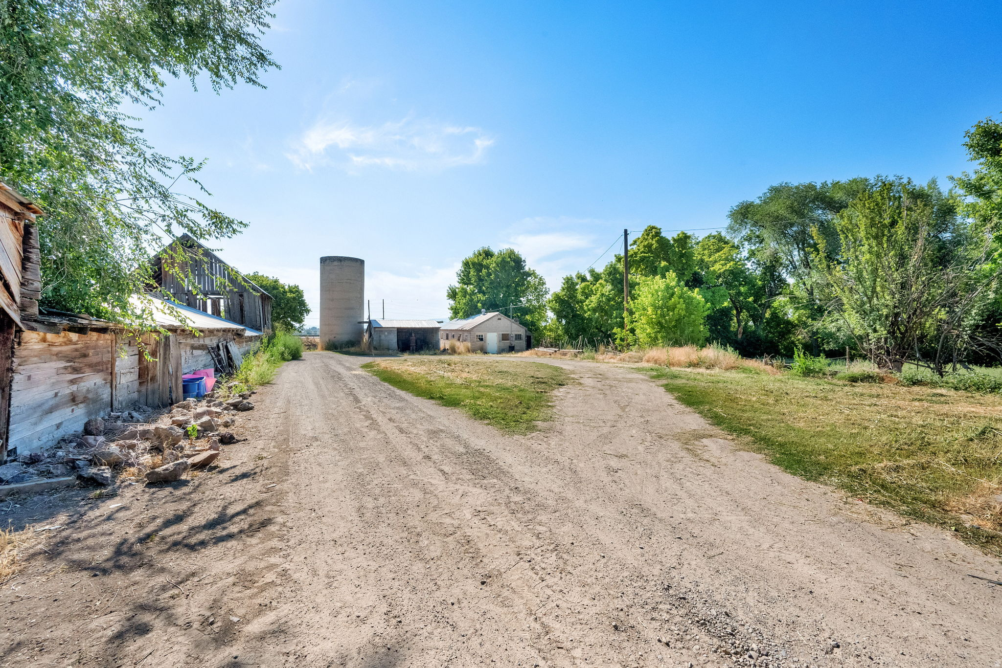 main property photo 57