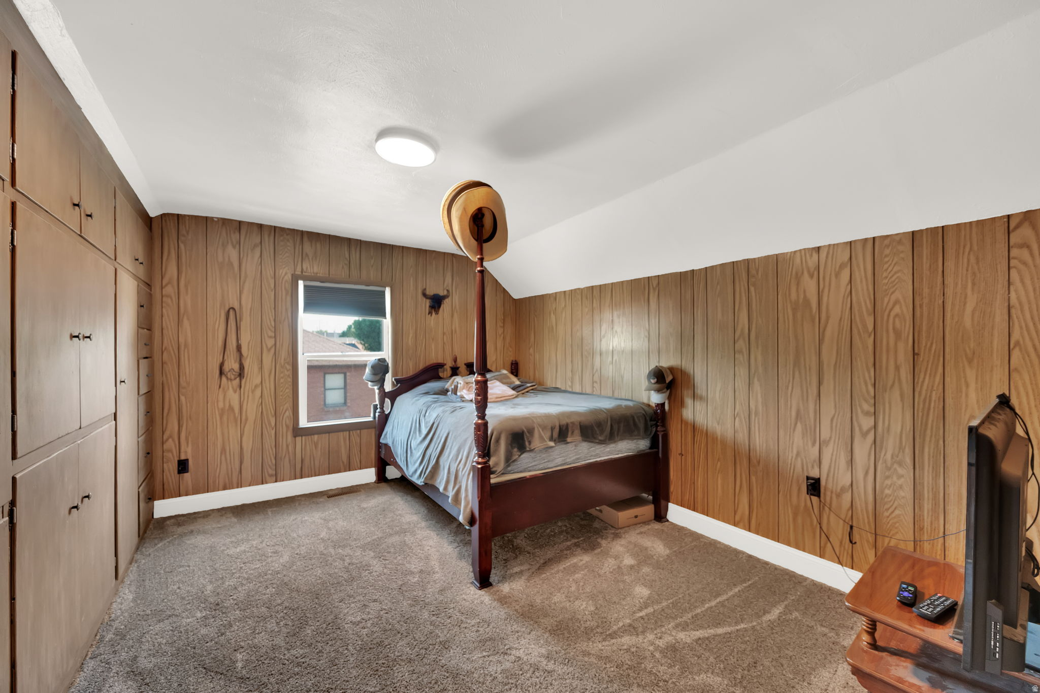 main property photo 77