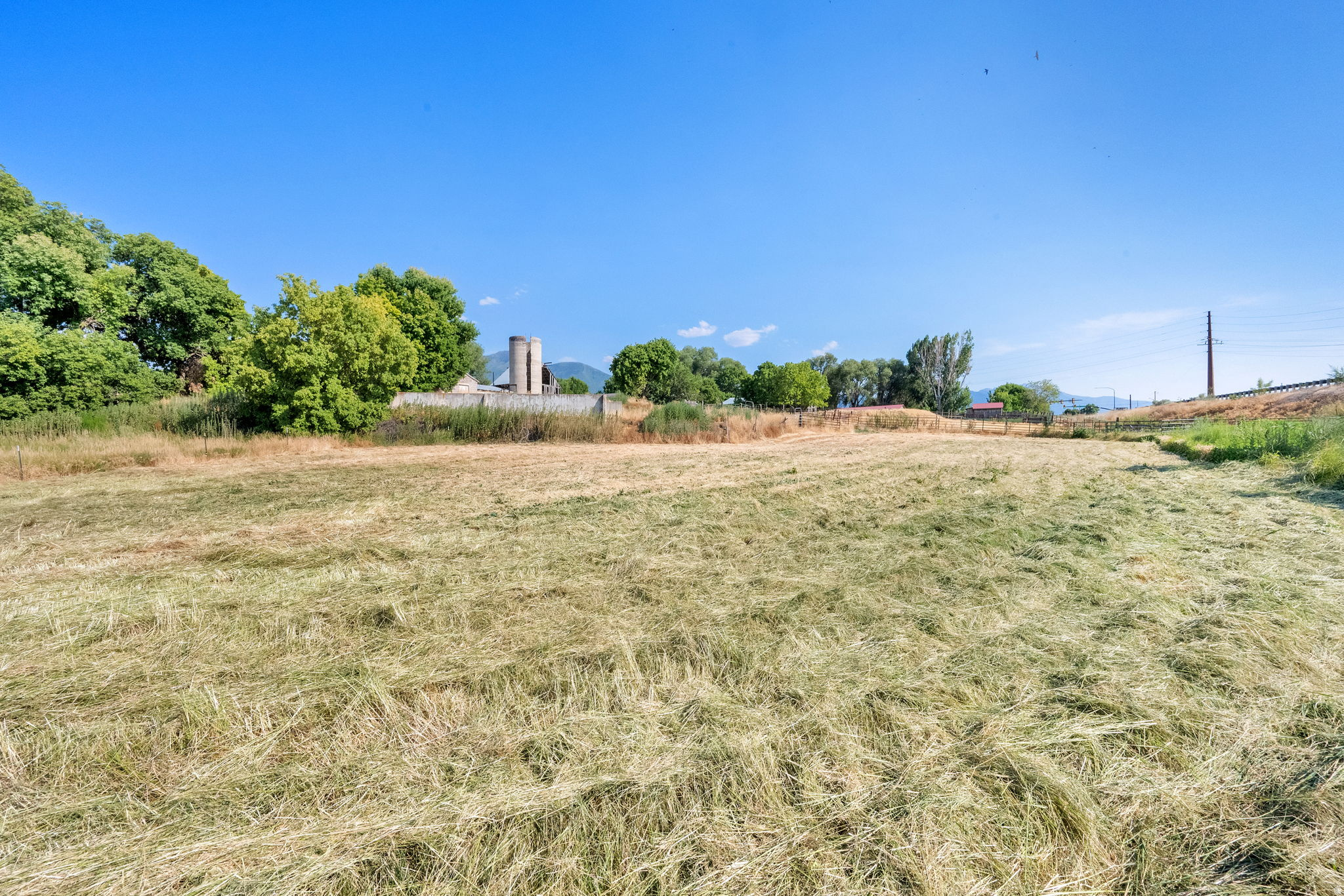 main property photo 82