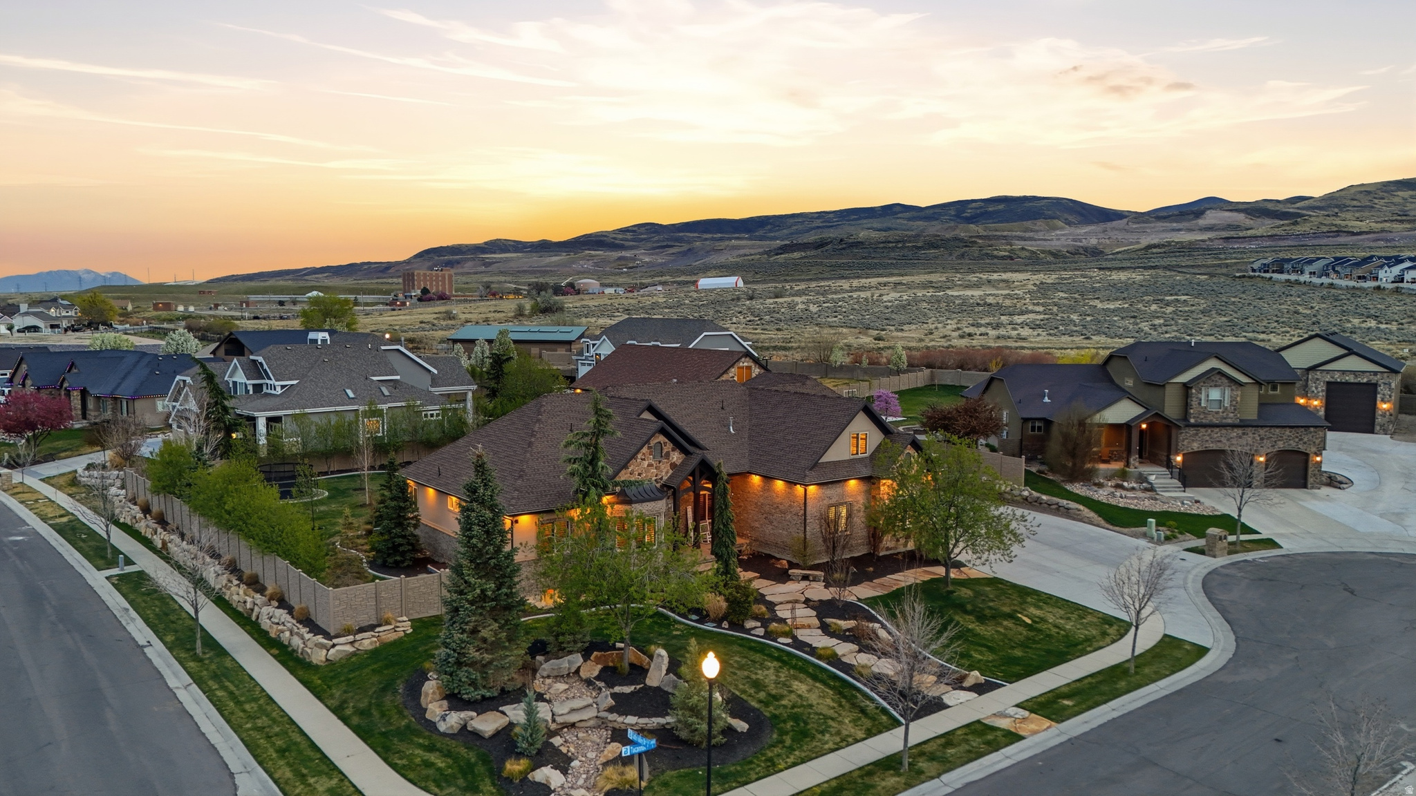 main property photo 88