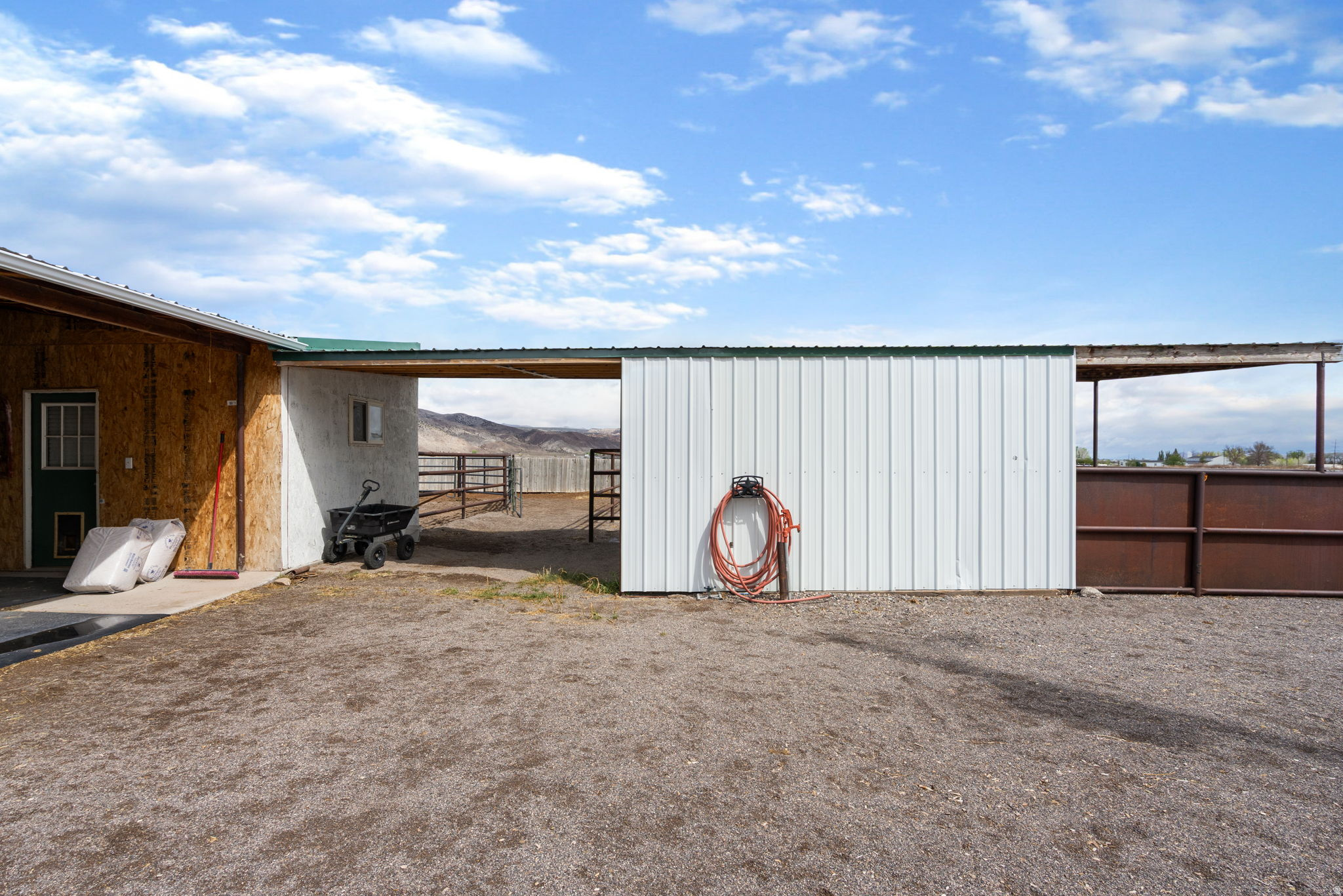 main property photo 43