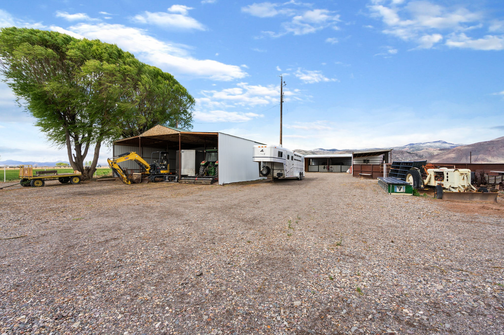 main property photo 44