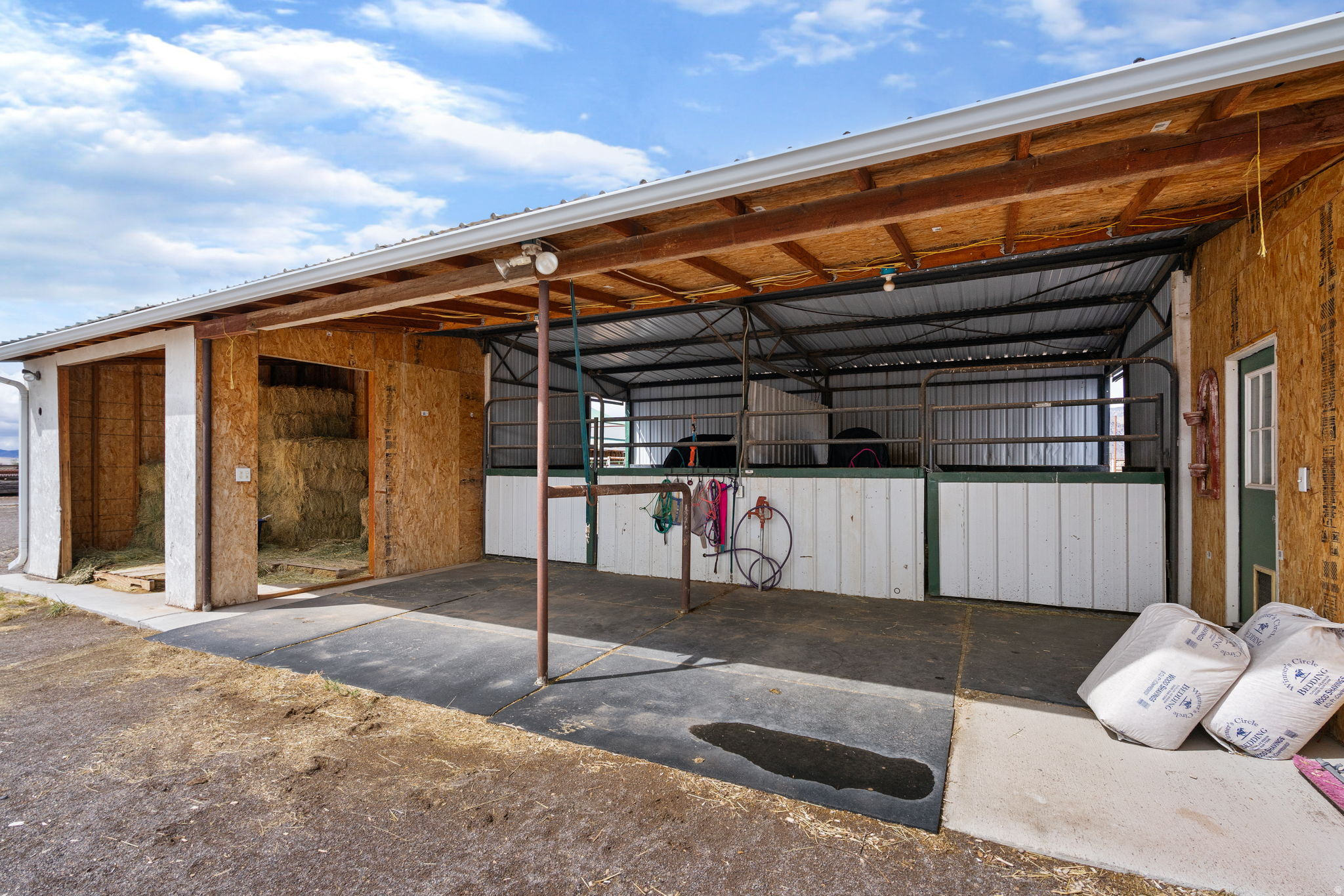 main property photo 51