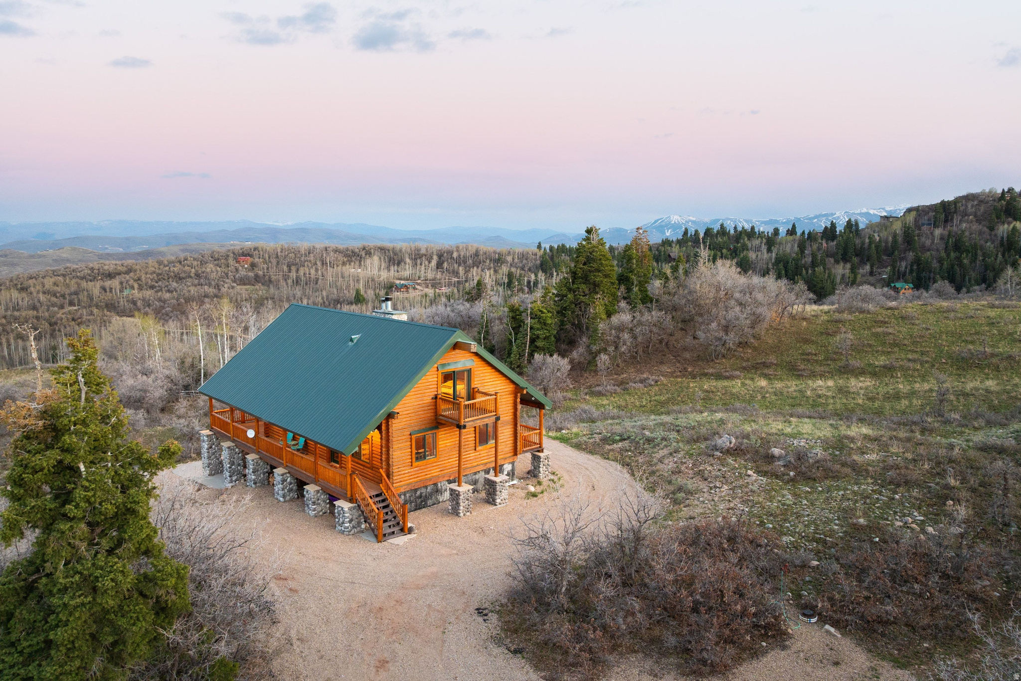 main property photo 2
