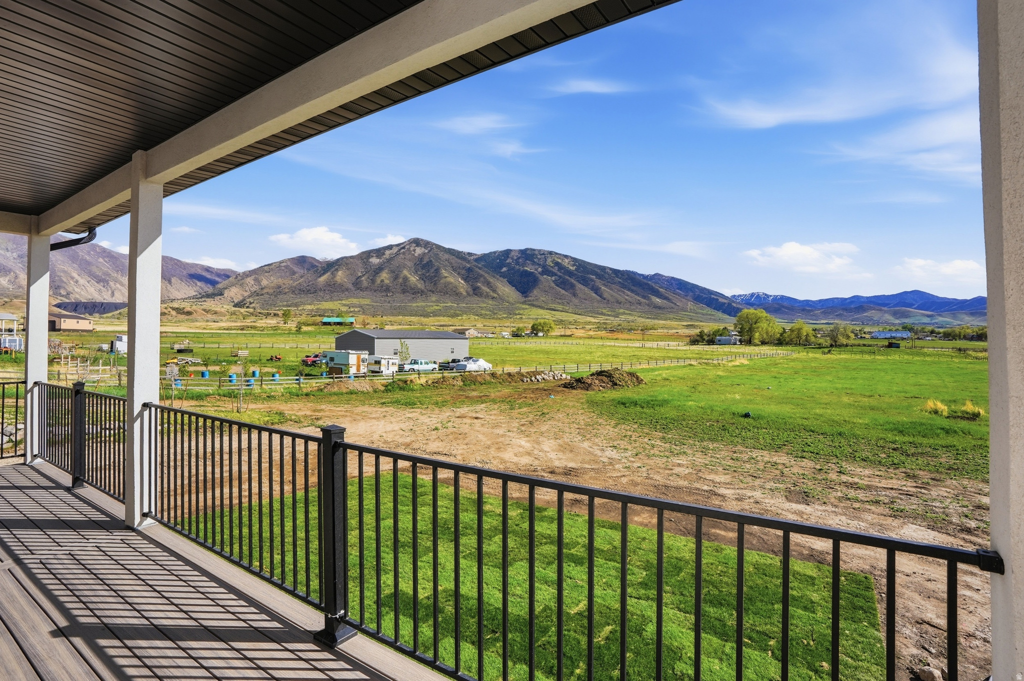 main property photo 13