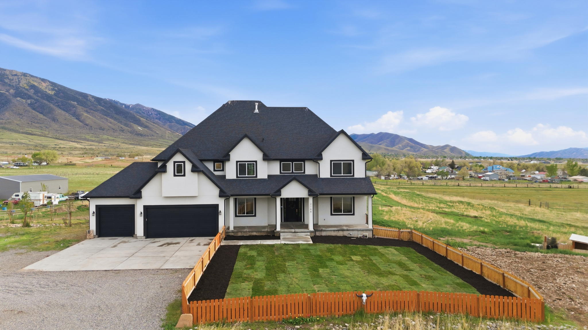 main property photo 44