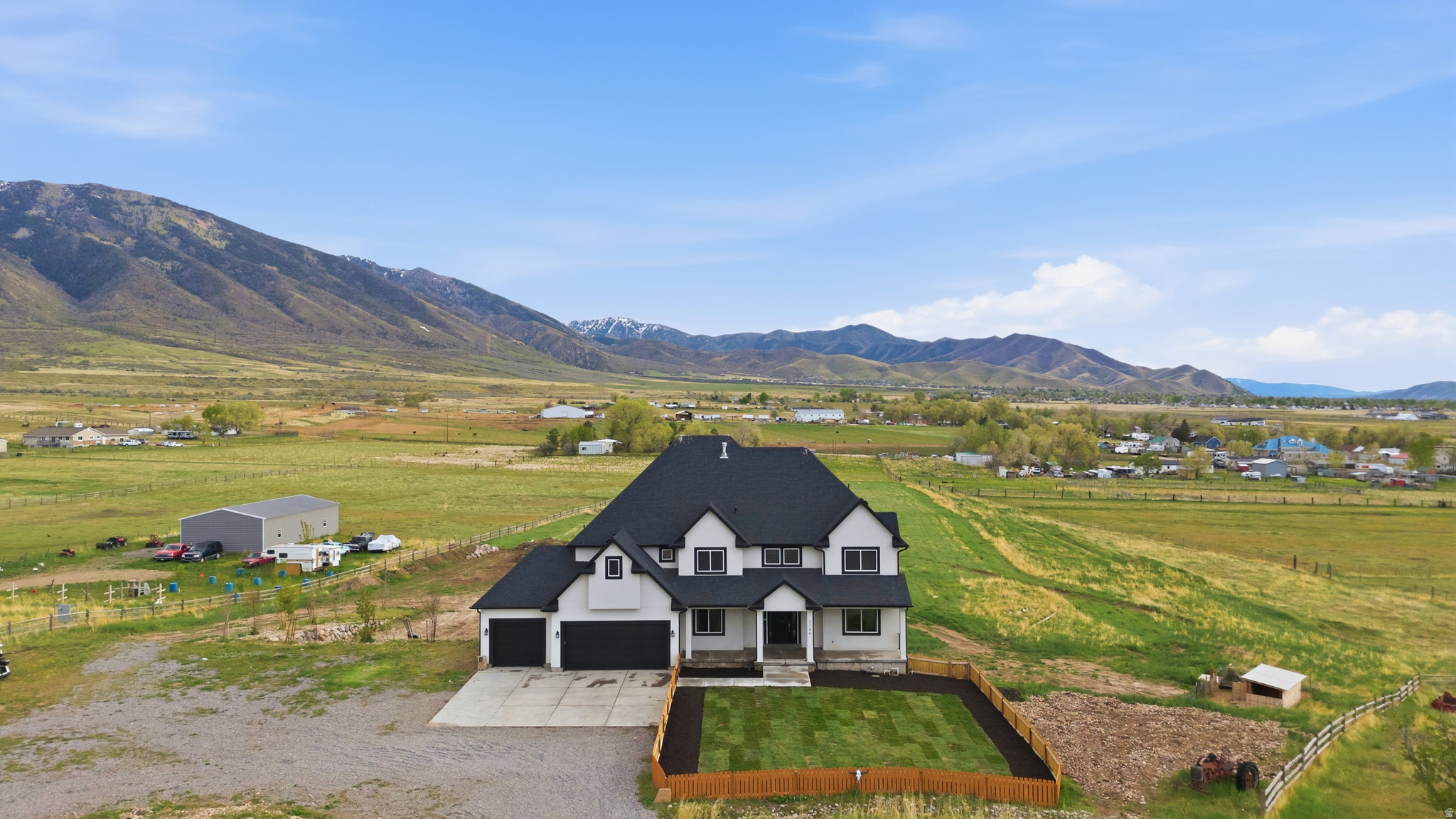 main property photo 46