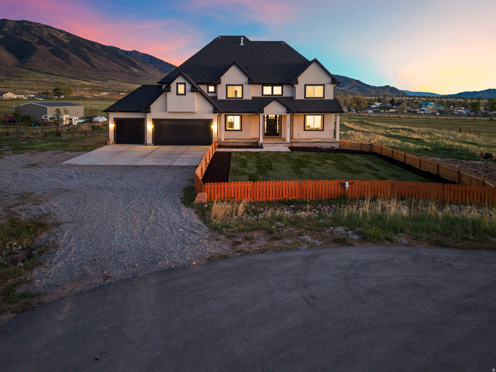 main property photo 54