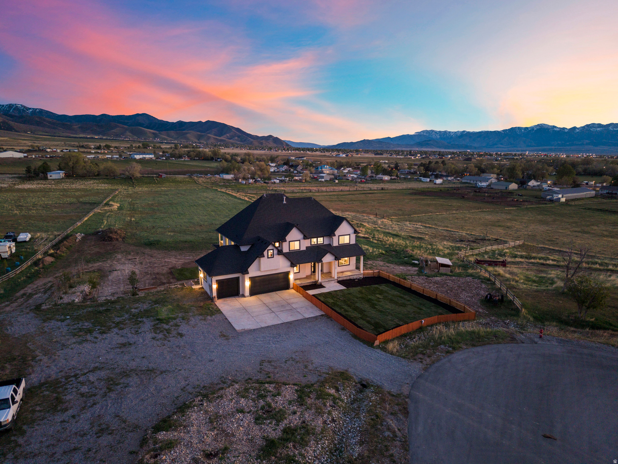 main property photo 58