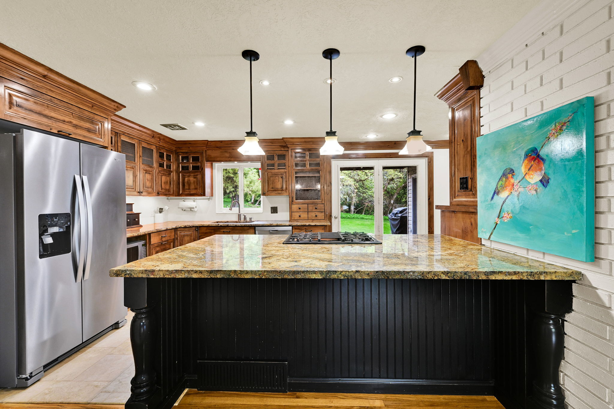 main property photo 17