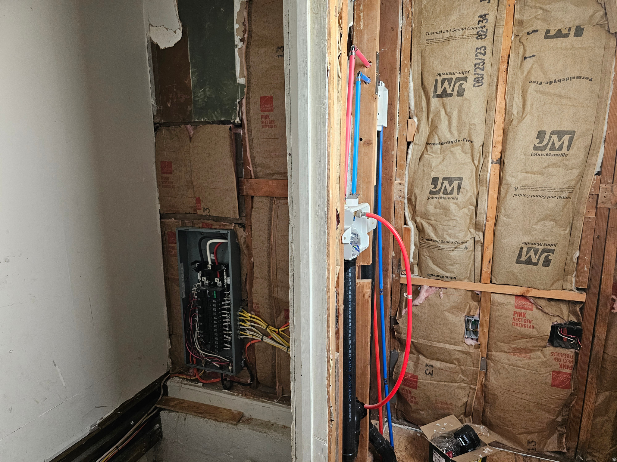 main property photo 5