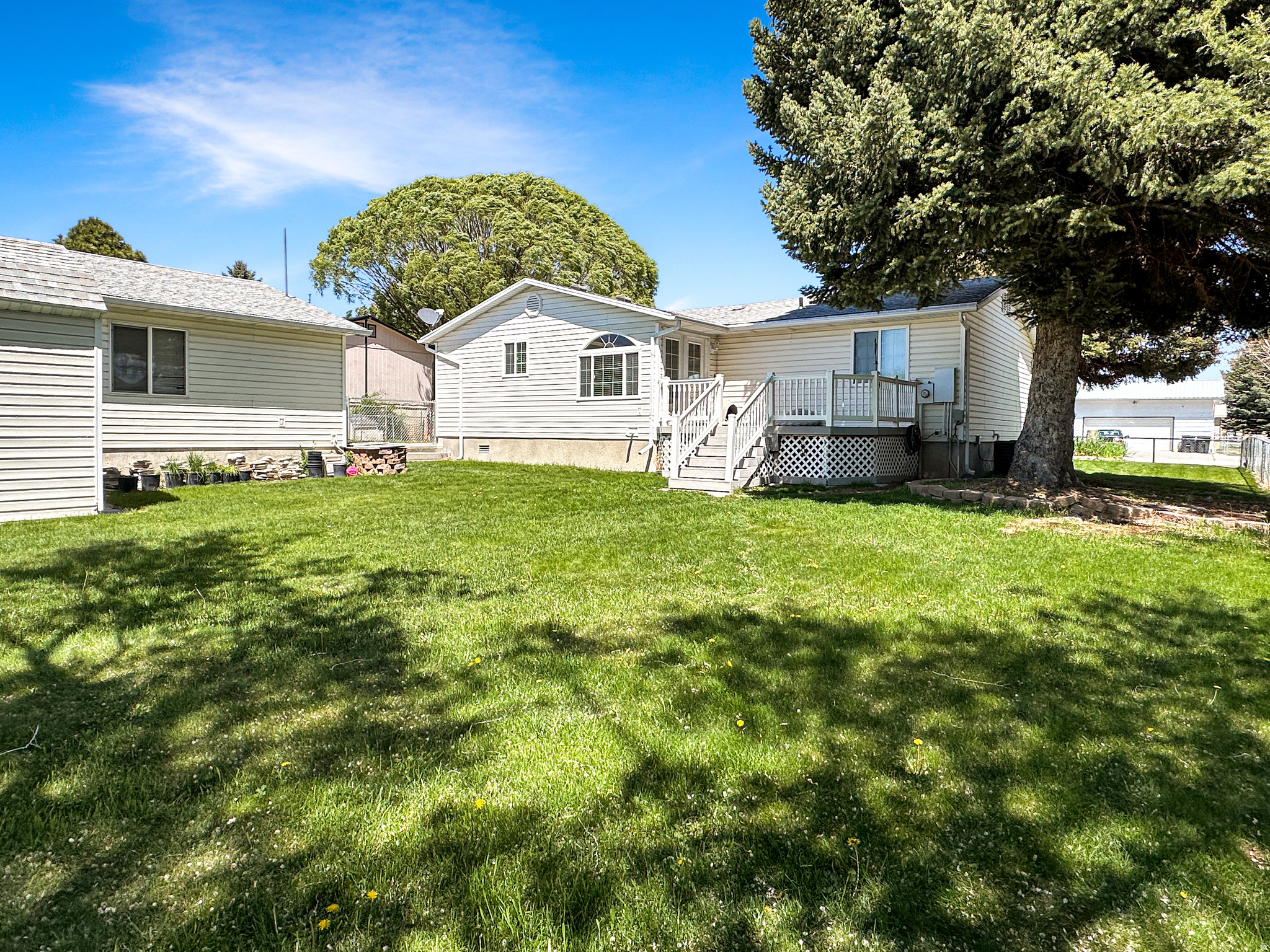 main property photo 49