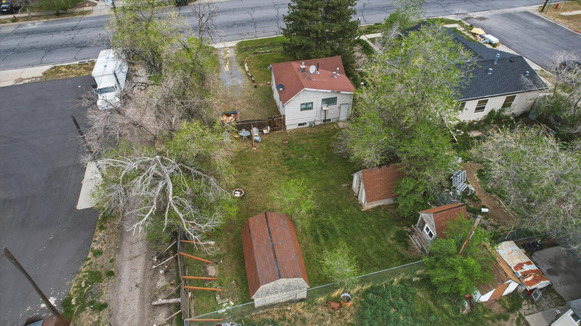 main property photo 29