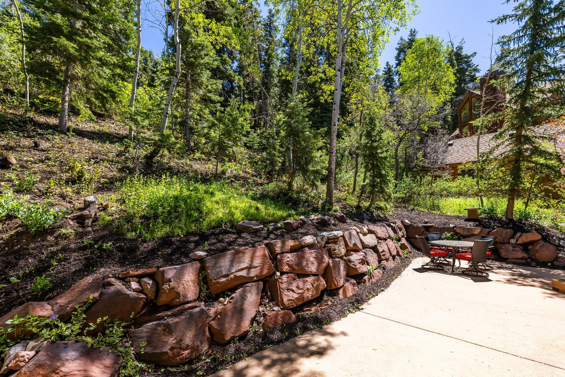 main property photo 85