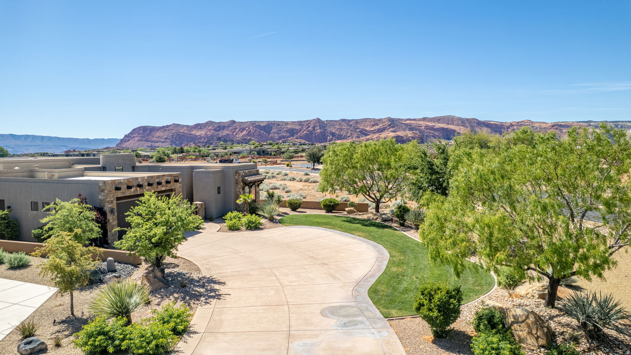 main property photo 42
