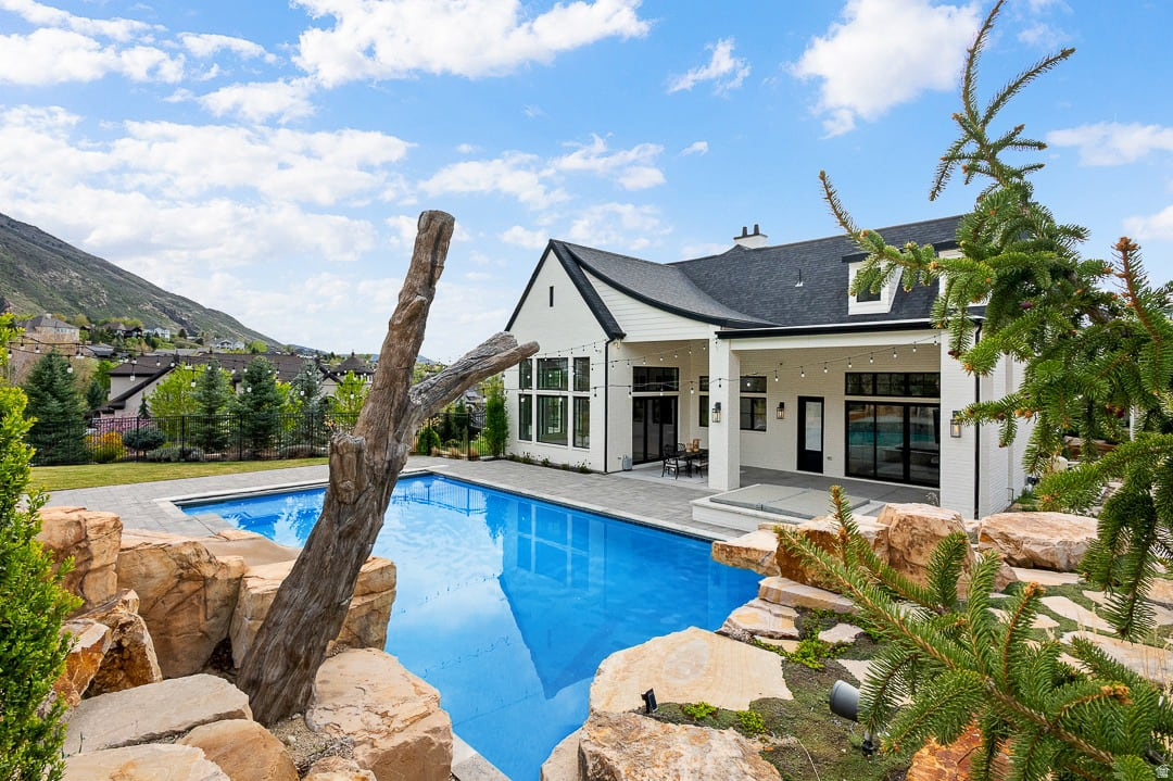 main property photo 71