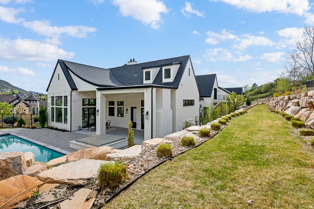 main property photo 75