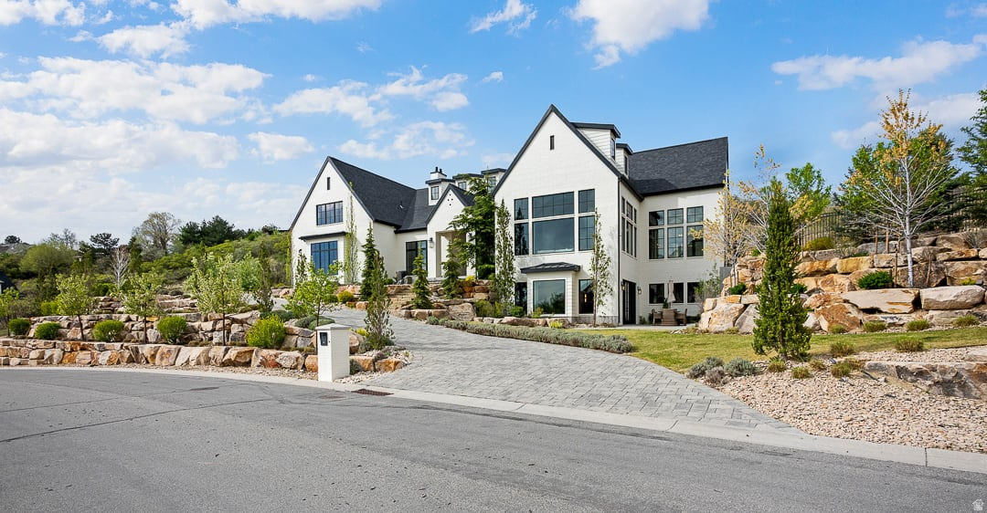 main property photo 83