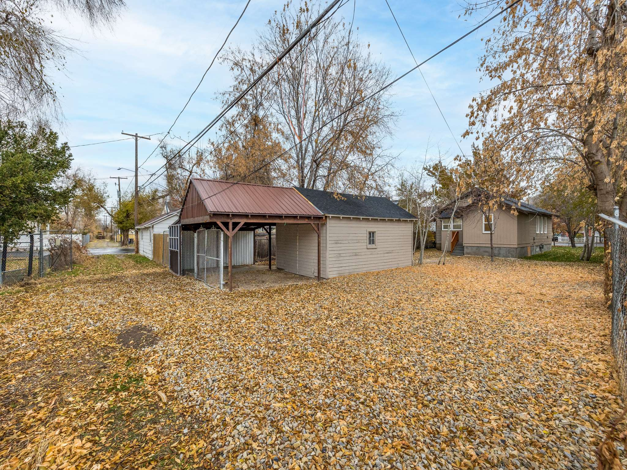 main property photo 15