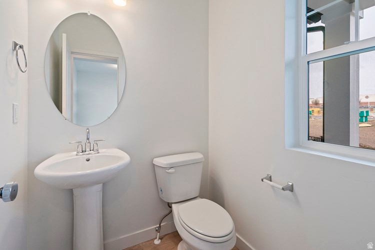 main property photo 14