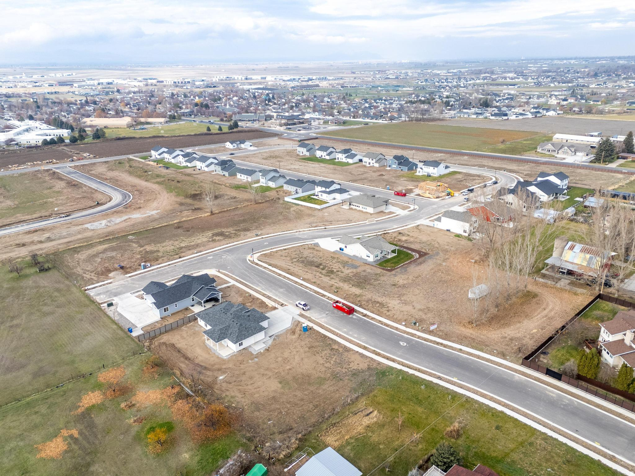 main property photo 4