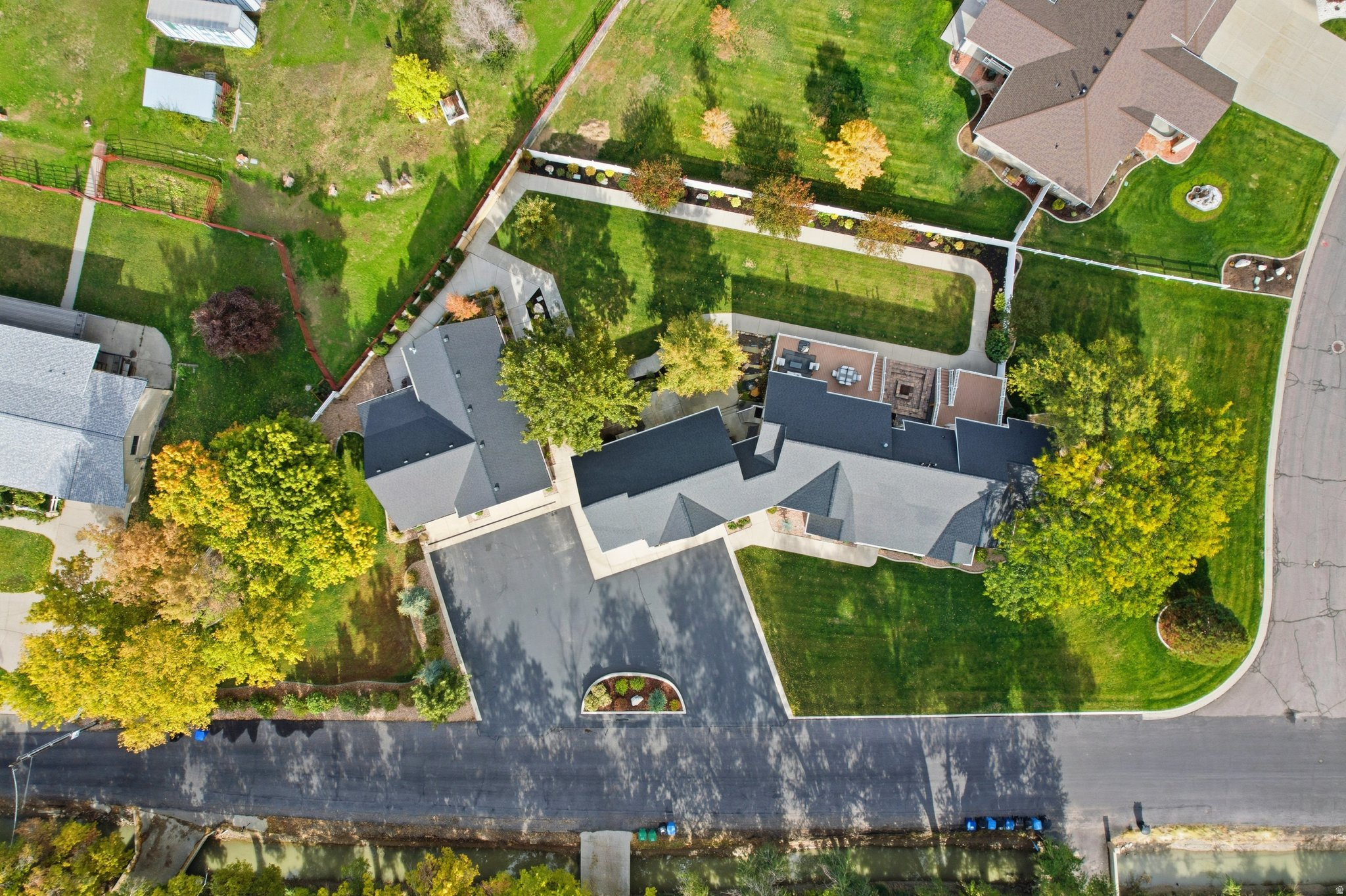 main property photo 102