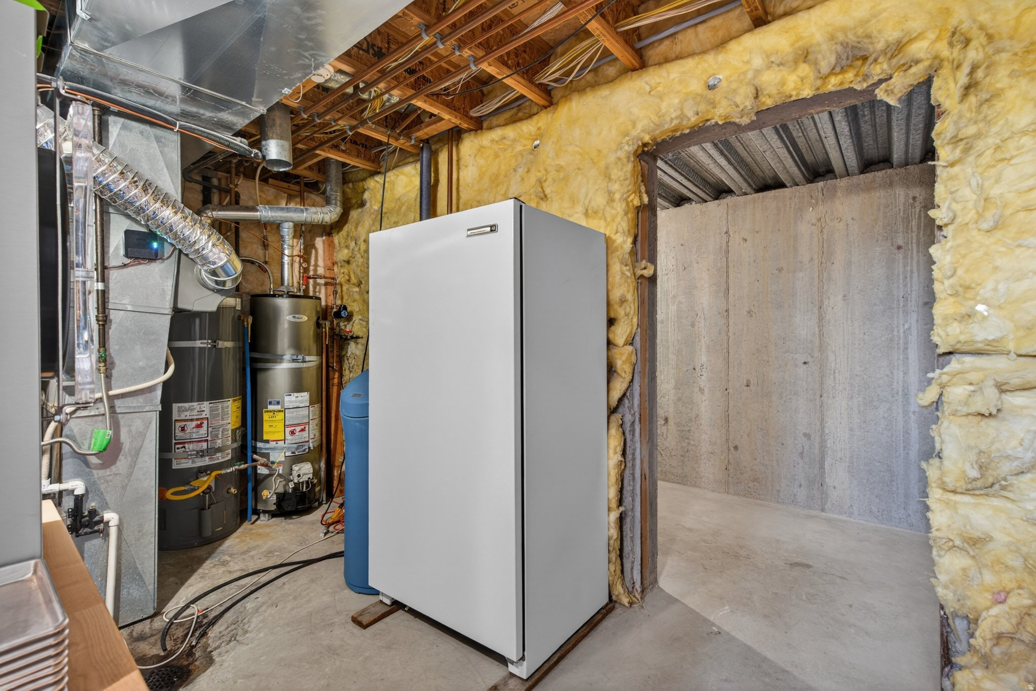 main property photo 90
