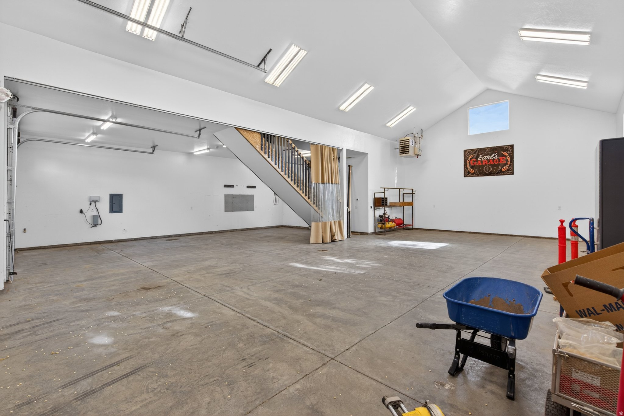 main property photo 93
