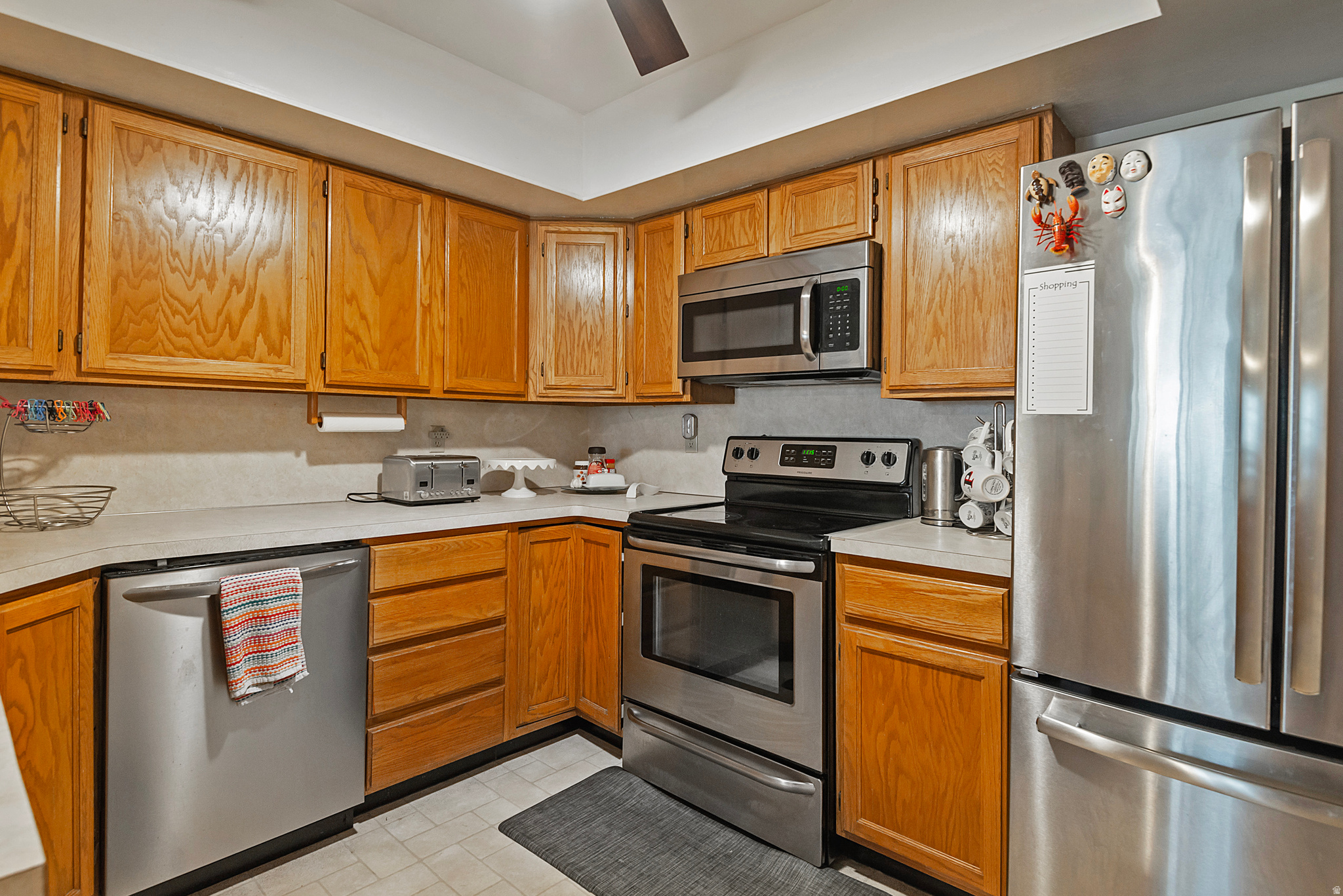 main property photo 10