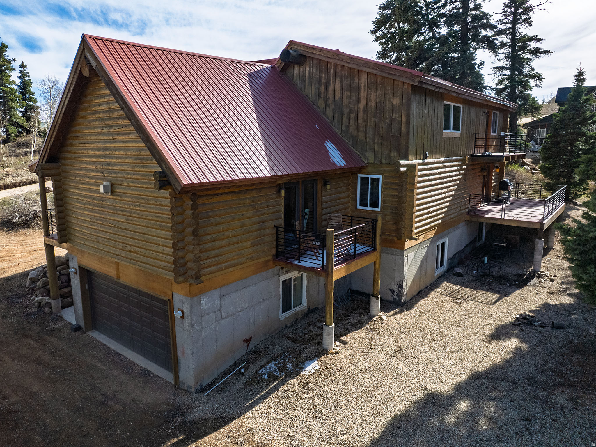 main property photo 17