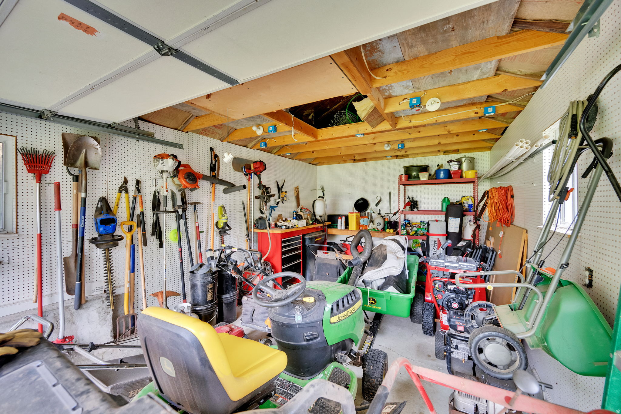 main property photo 57