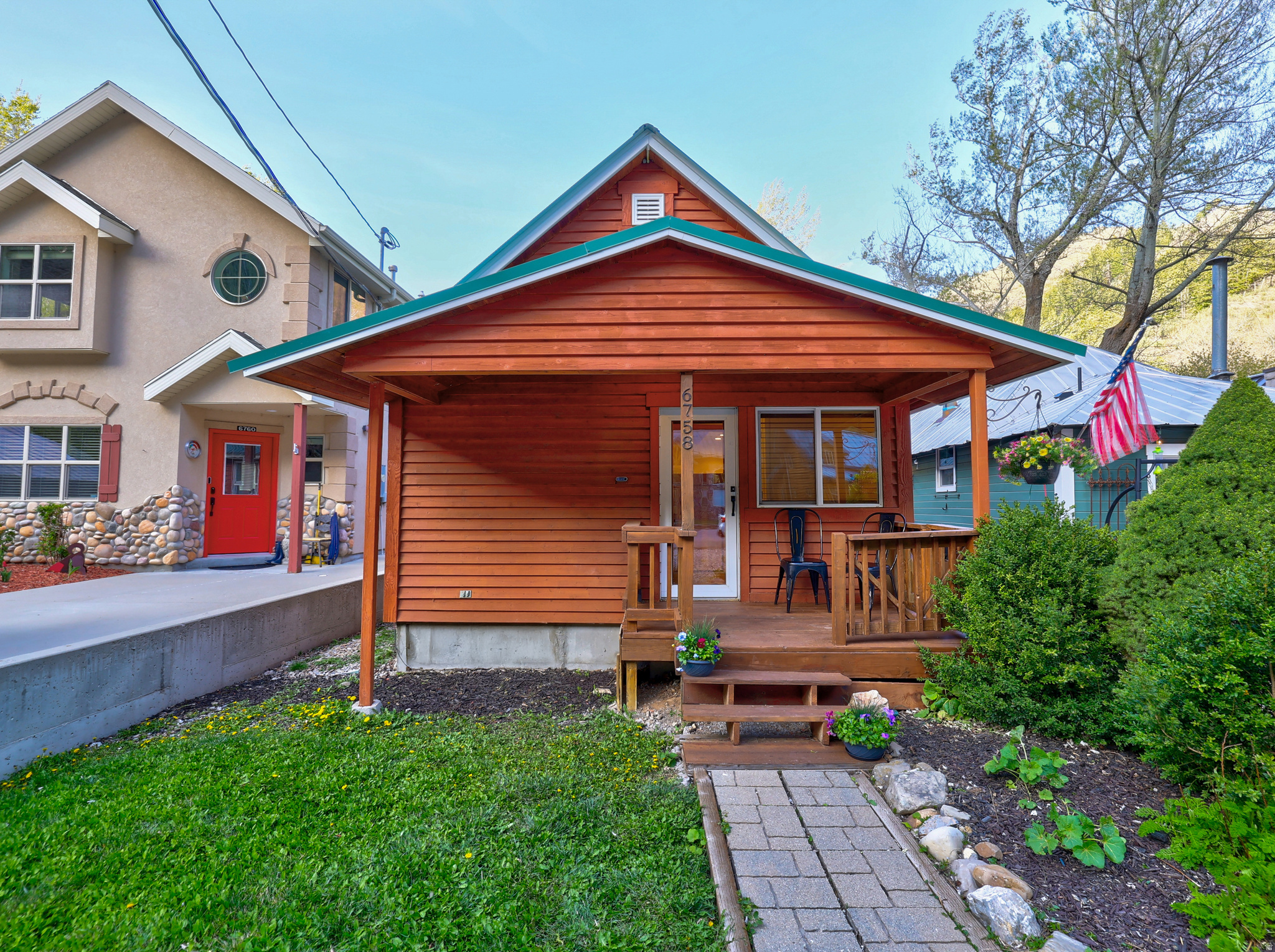 main property photo 12
