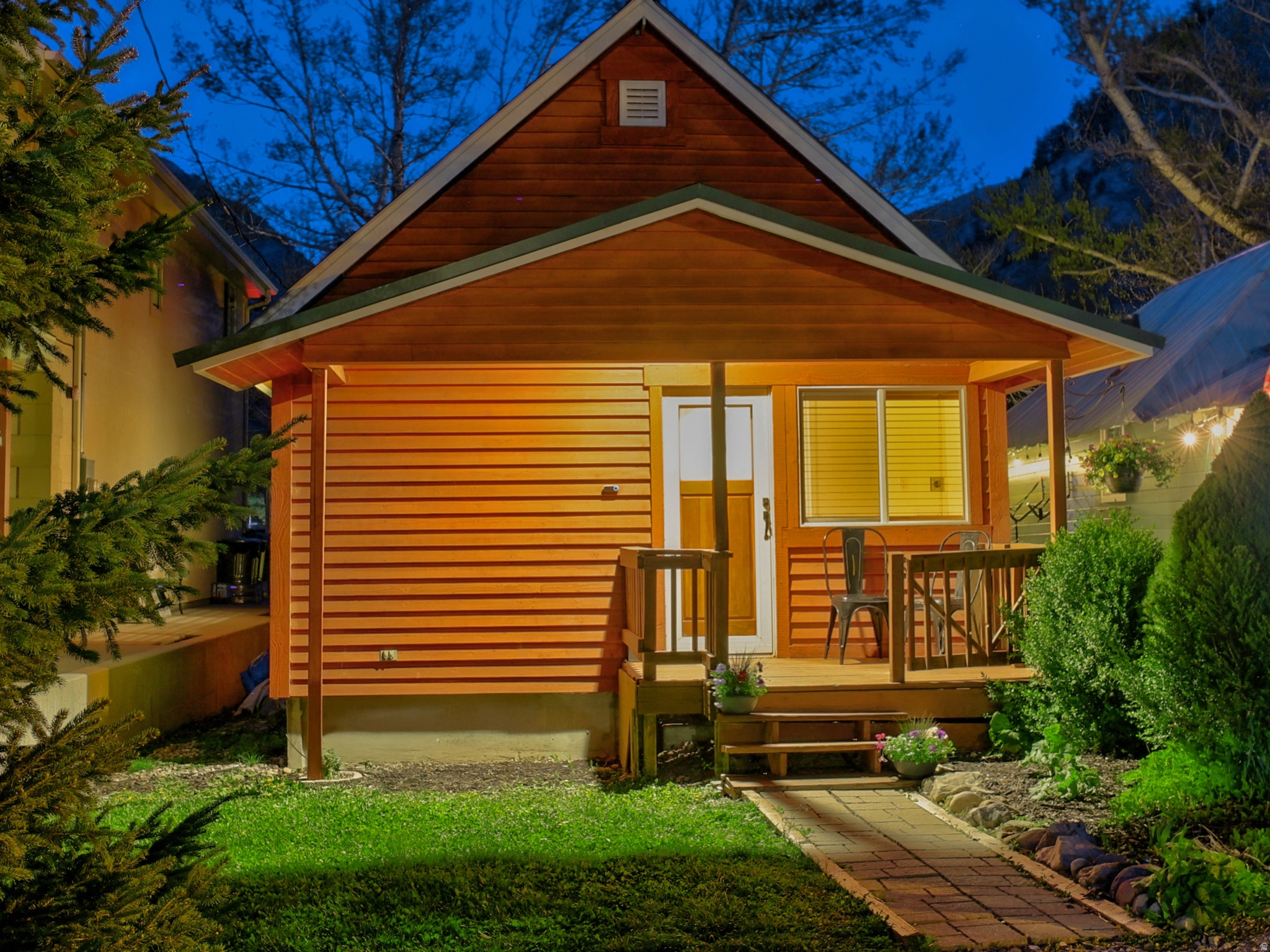 main property photo 44