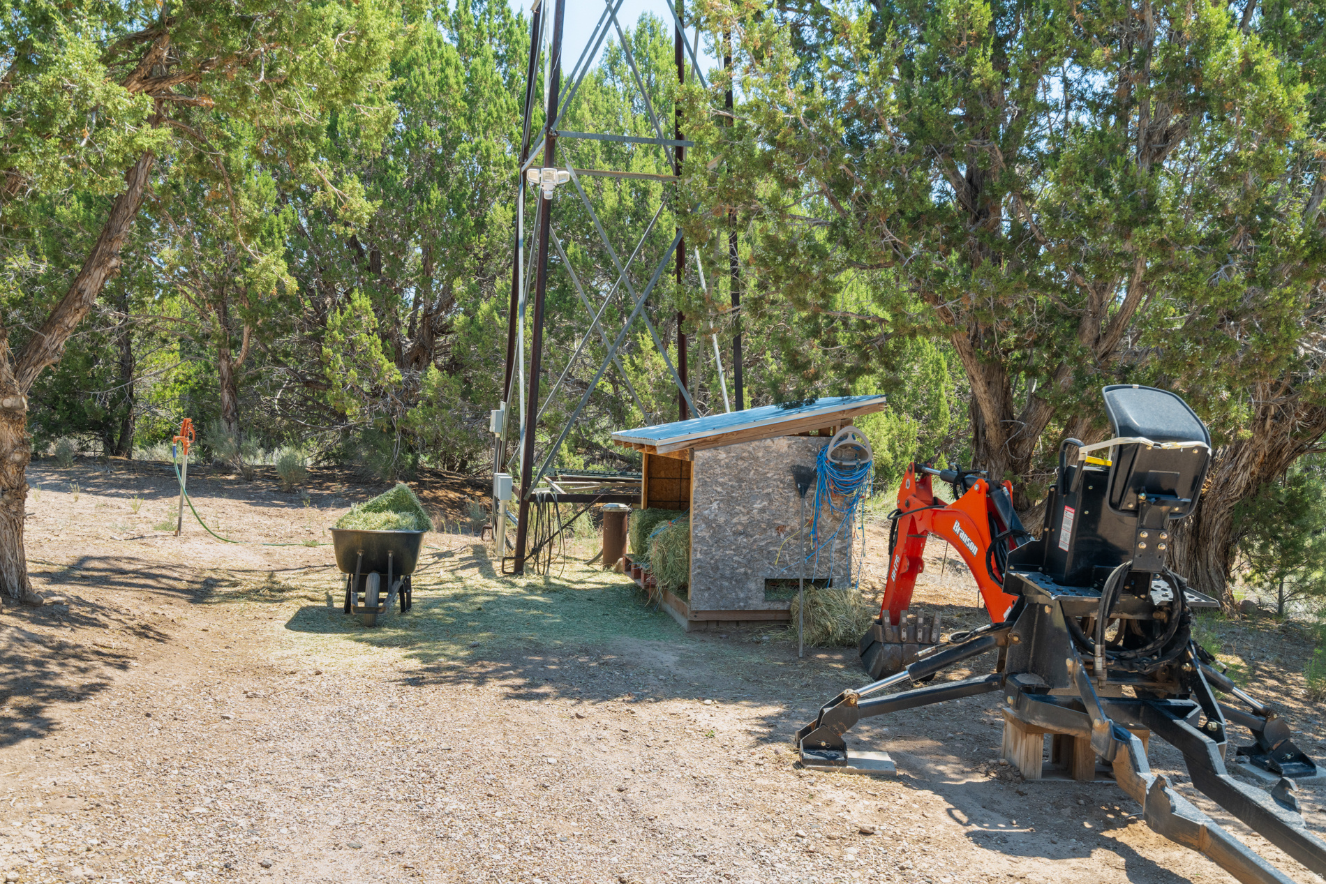 main property photo 51