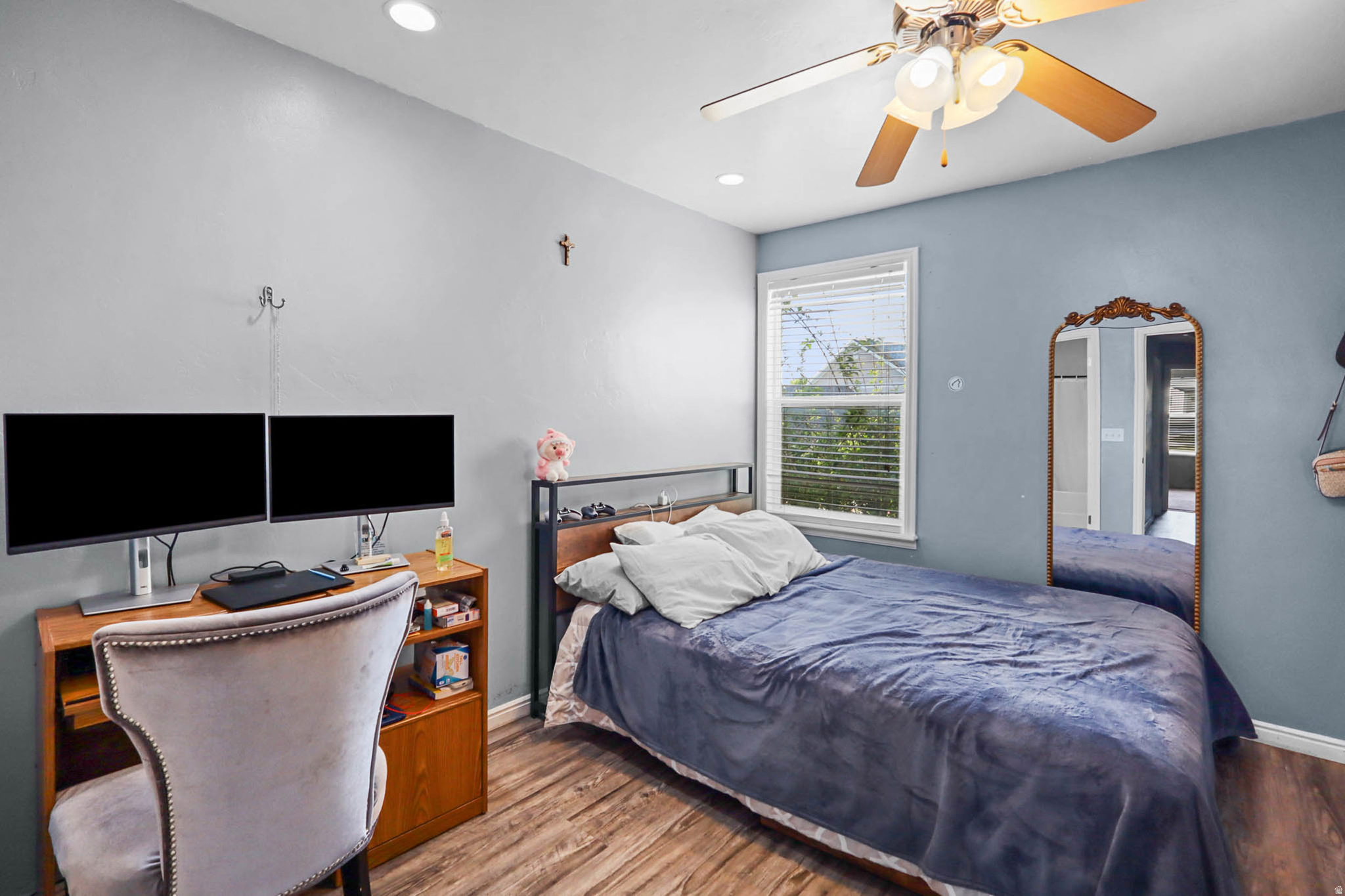 main property photo 7