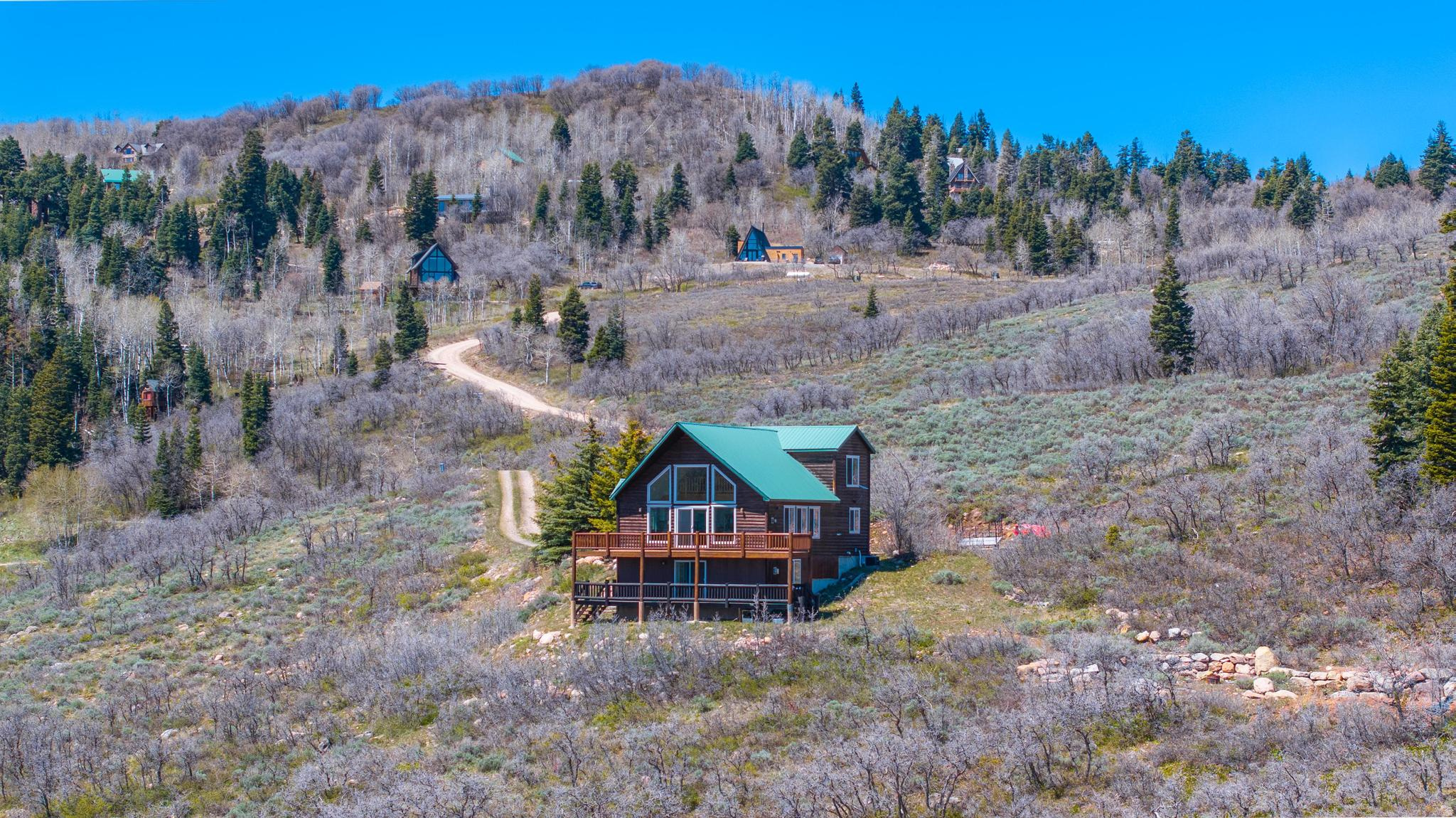 main property photo 30