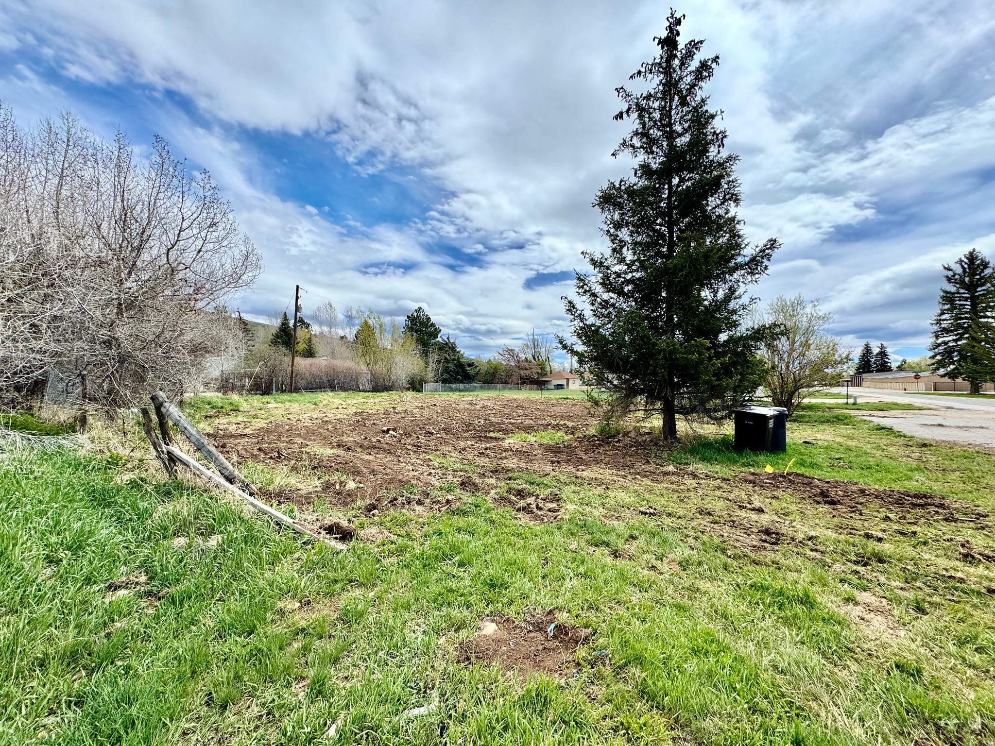 main property photo 14