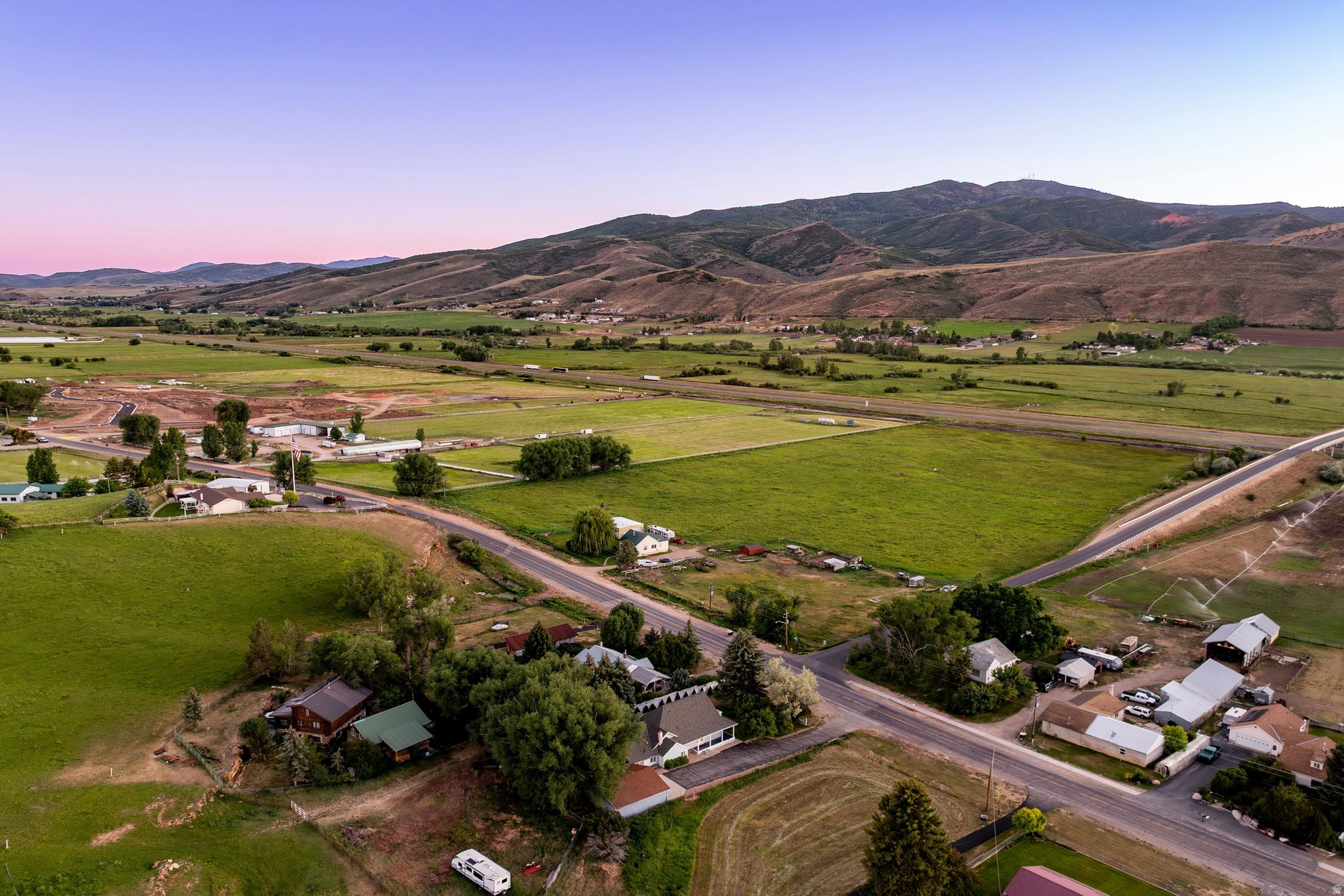 main property photo 124