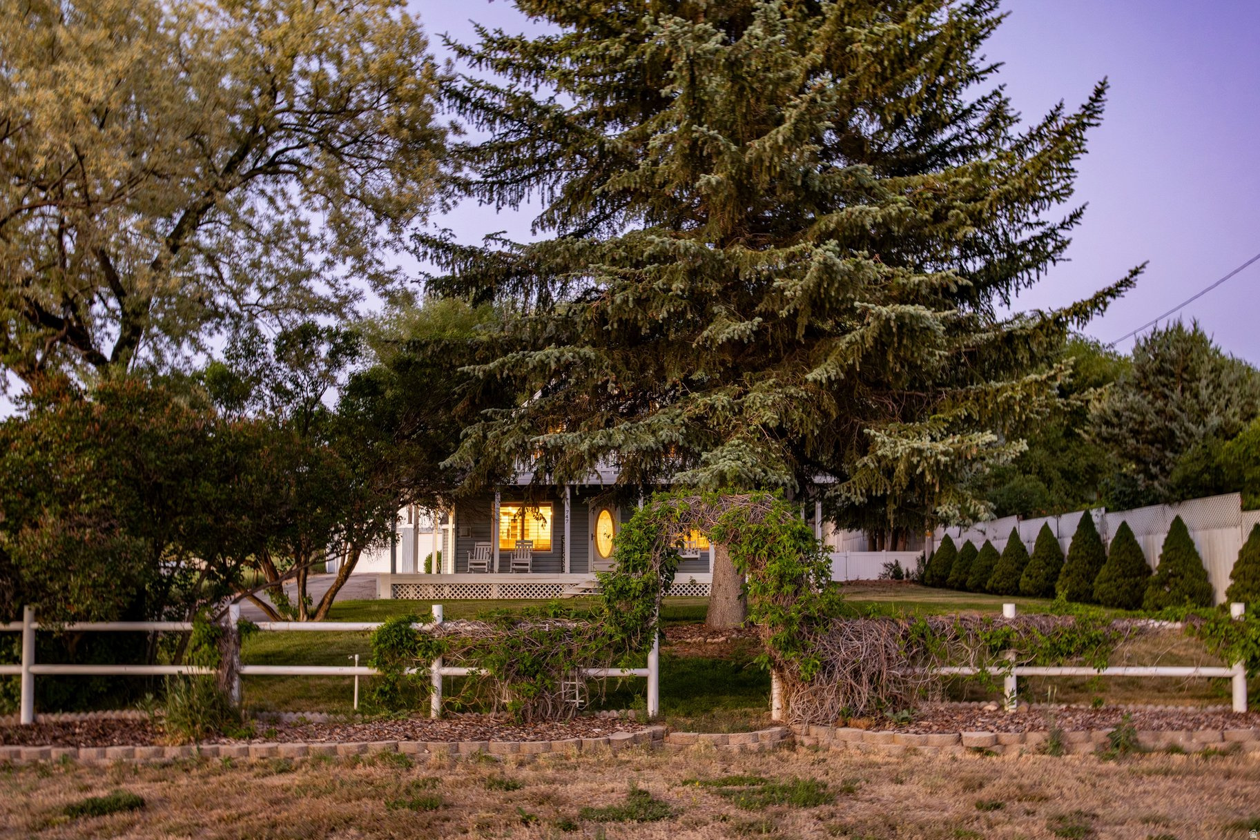 main property photo 90