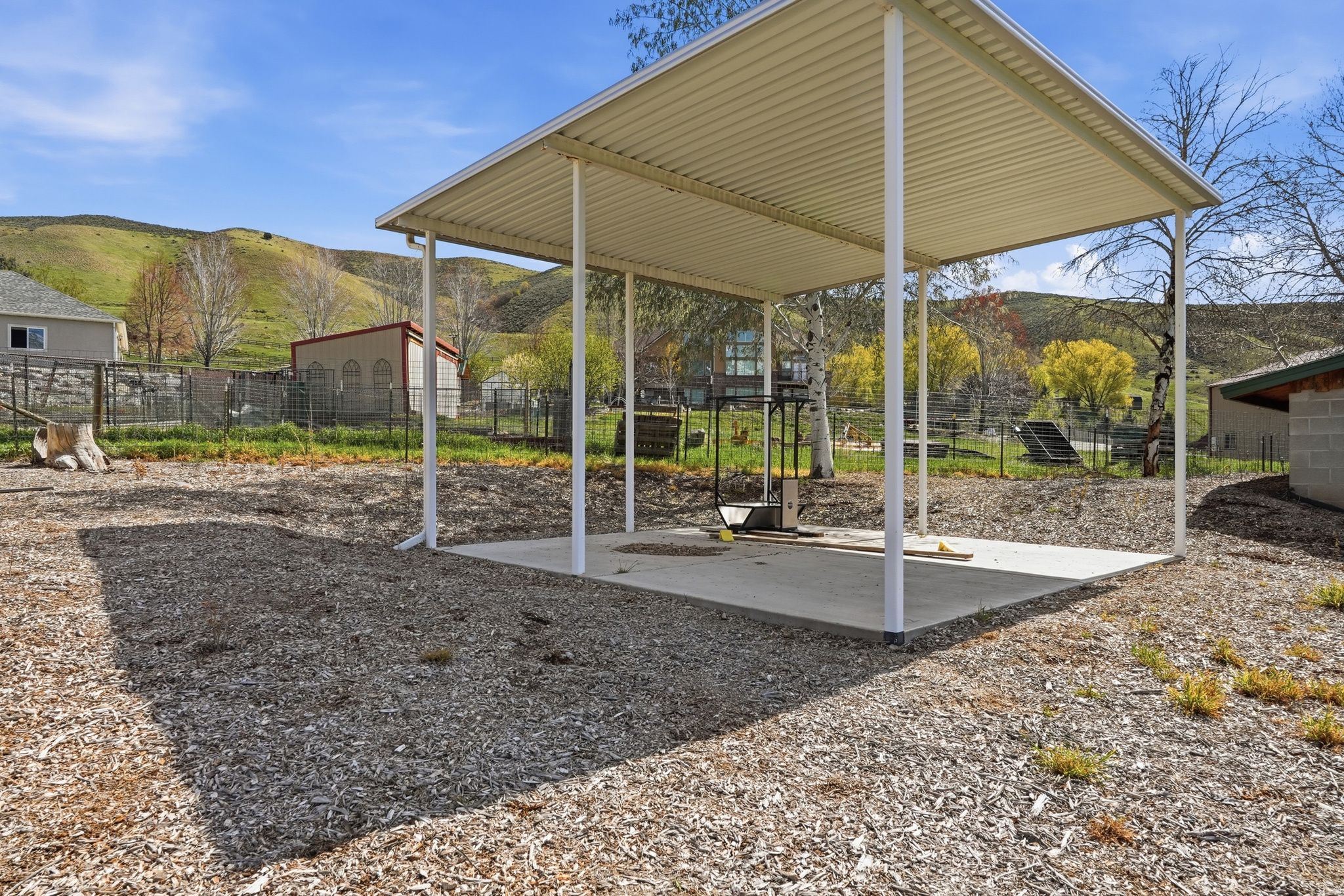 main property photo 51