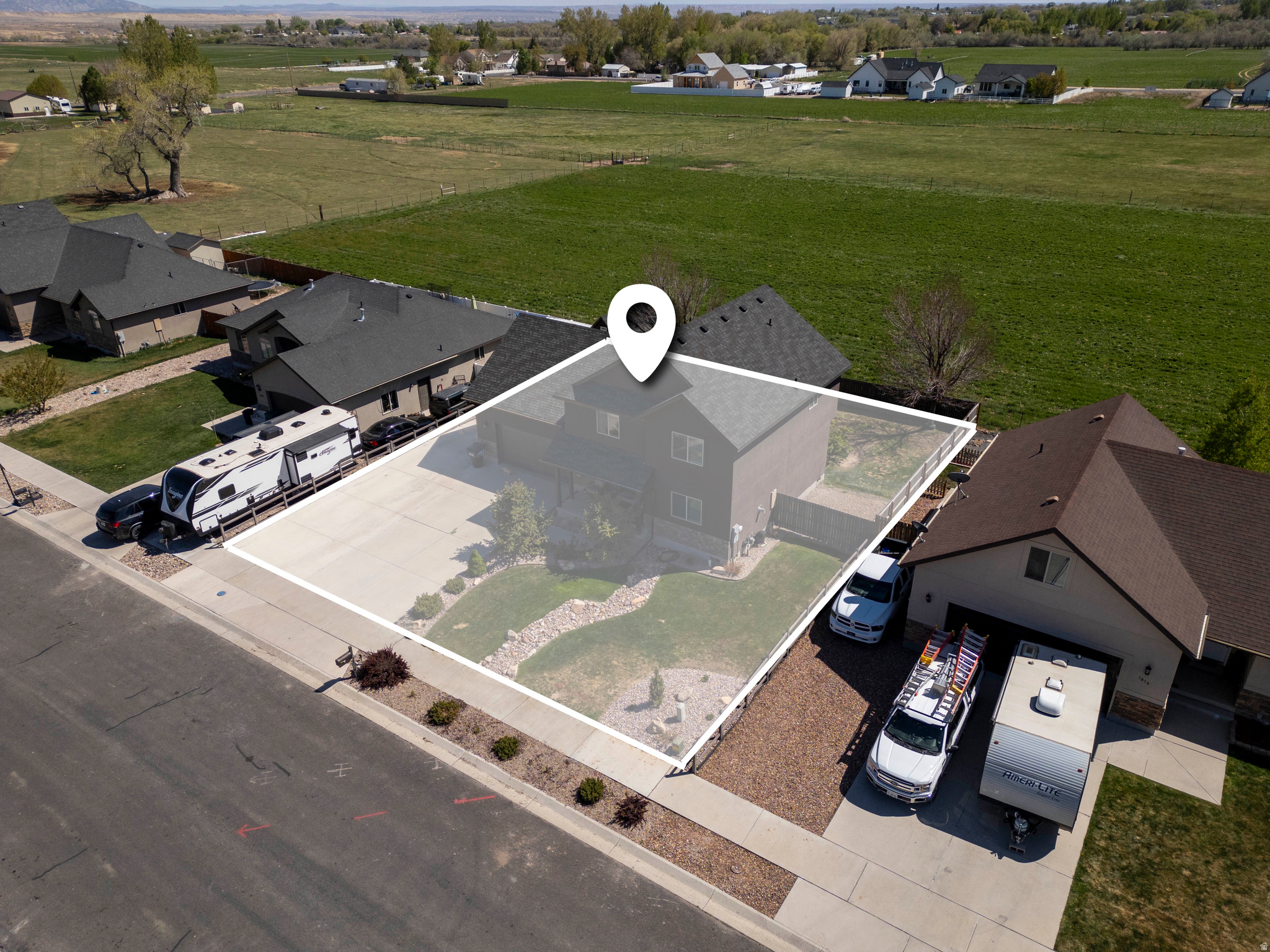main property photo 26