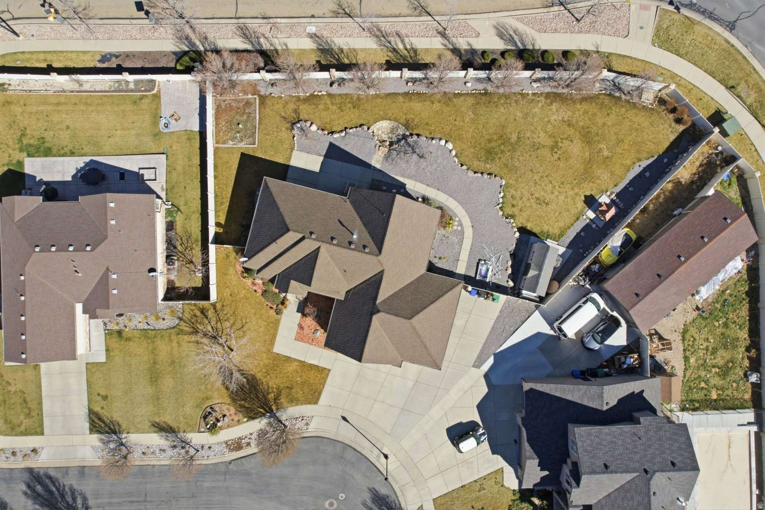 main property photo 57