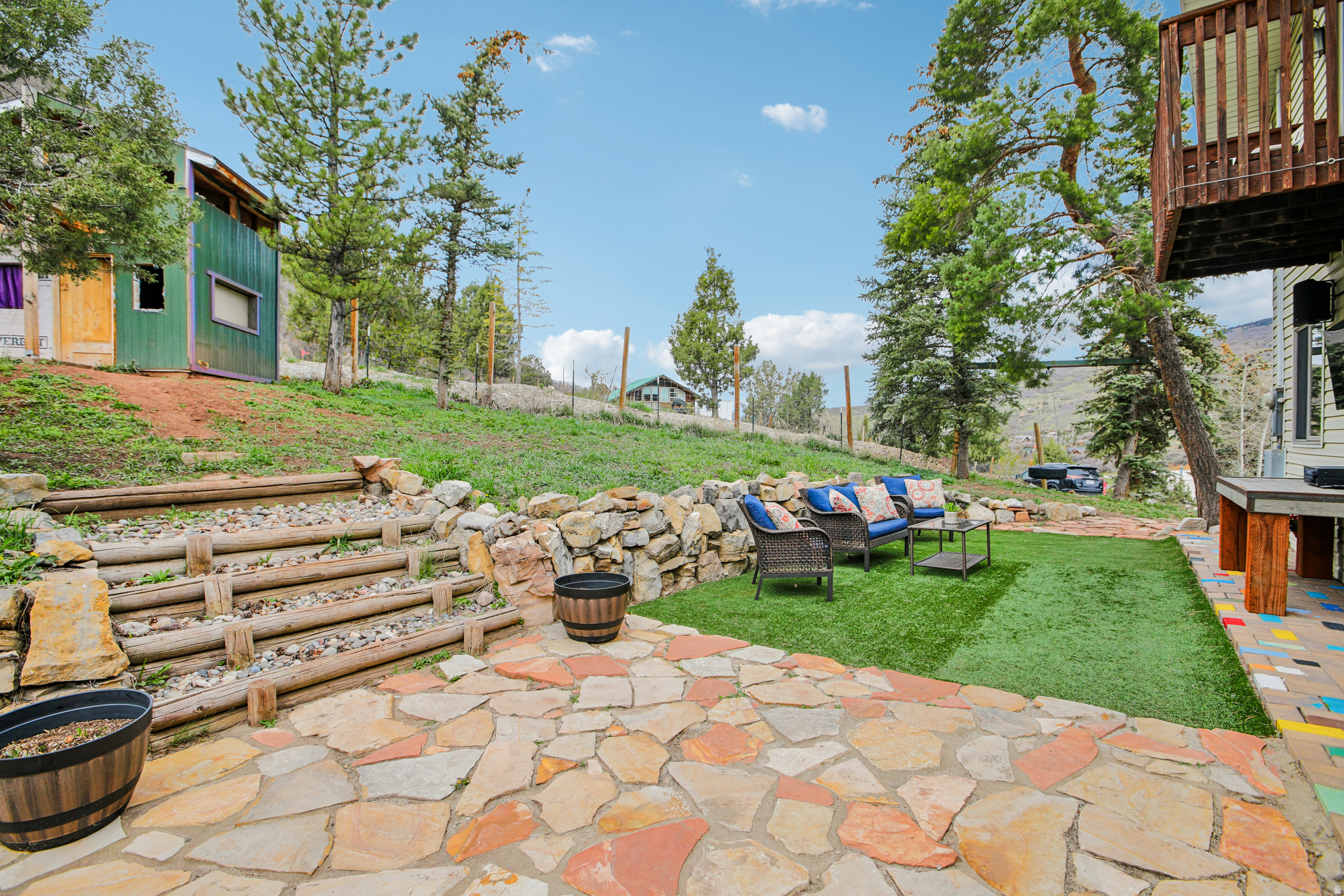 main property photo 38