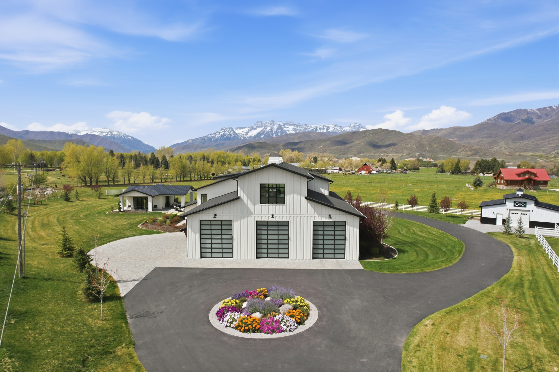 main property photo 70
