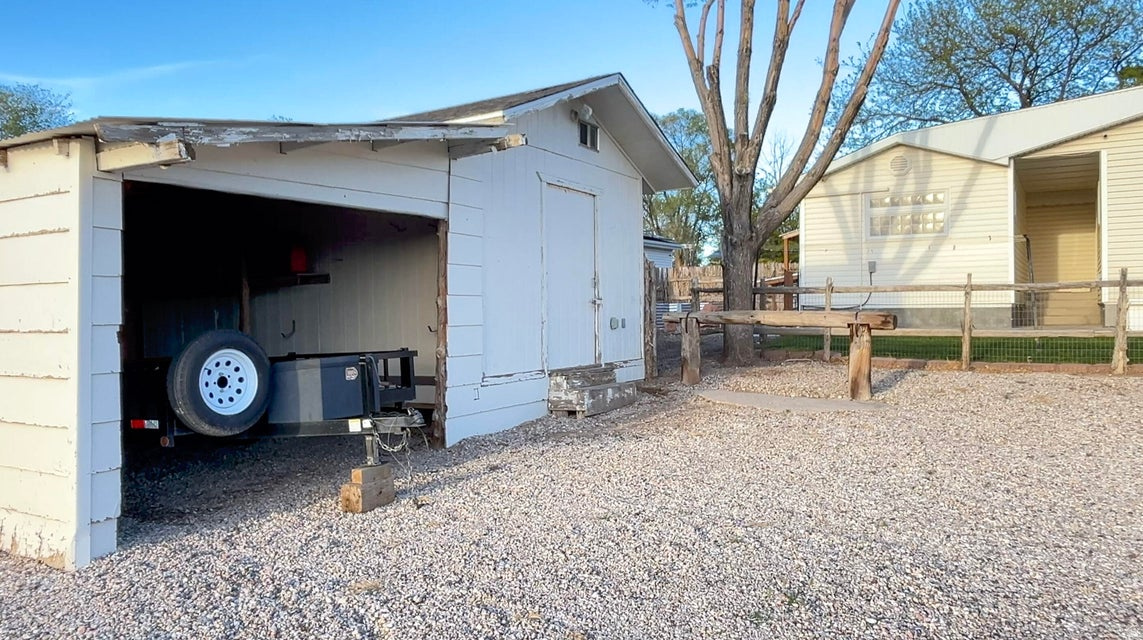 main property photo 68