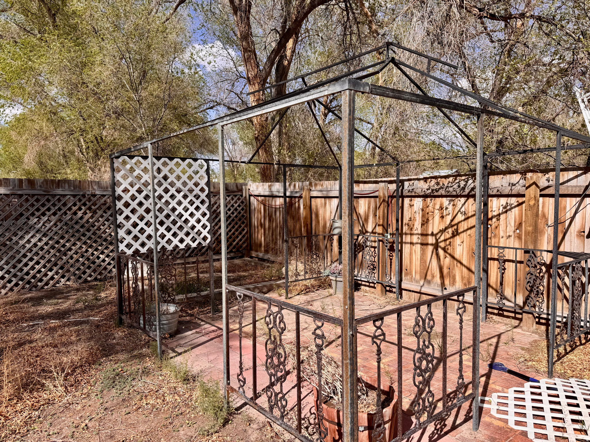 main property photo 6