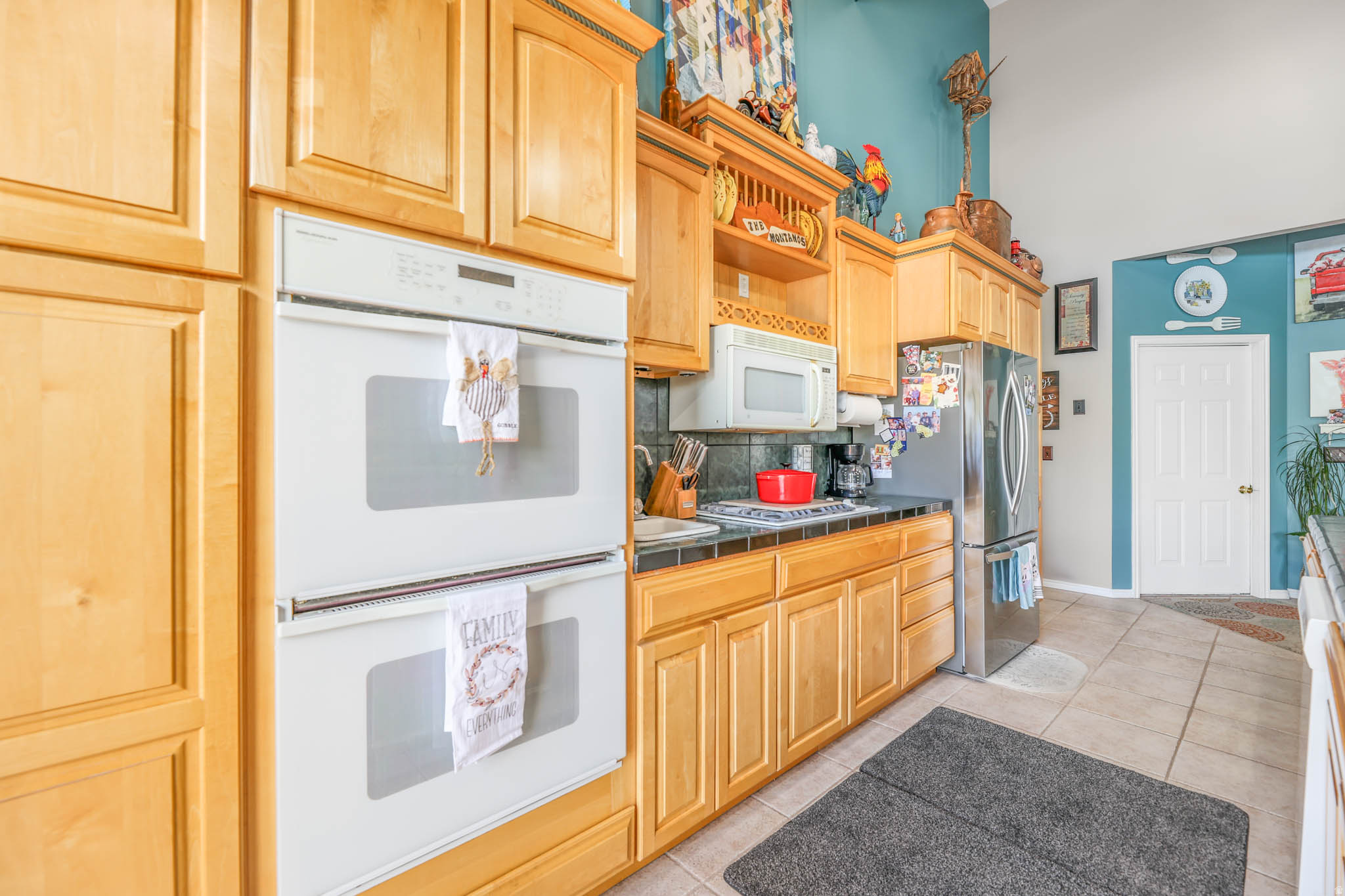 main property photo 17