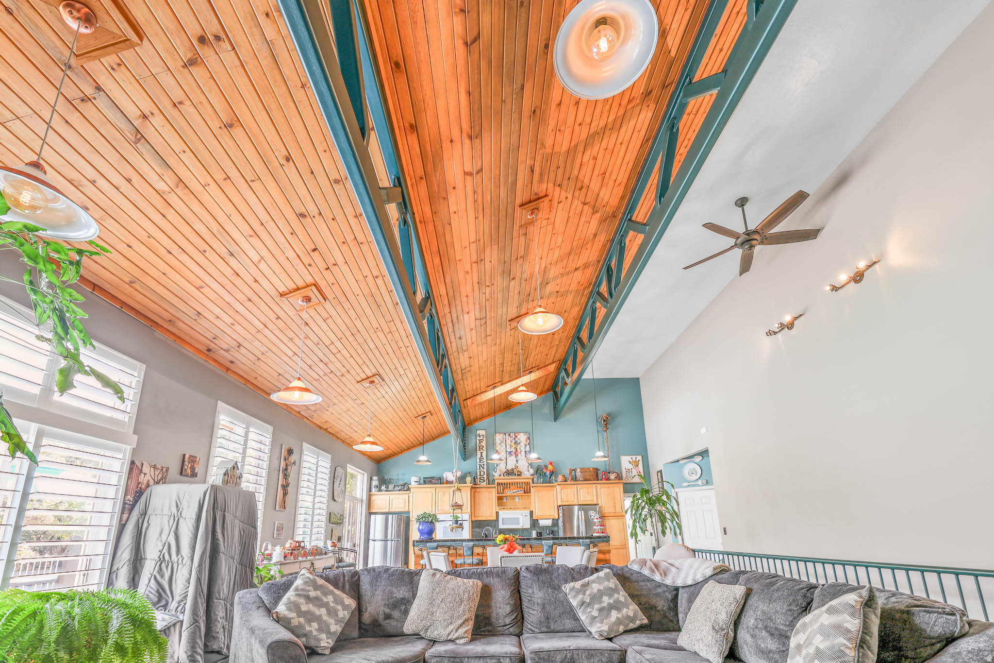 main property photo 25