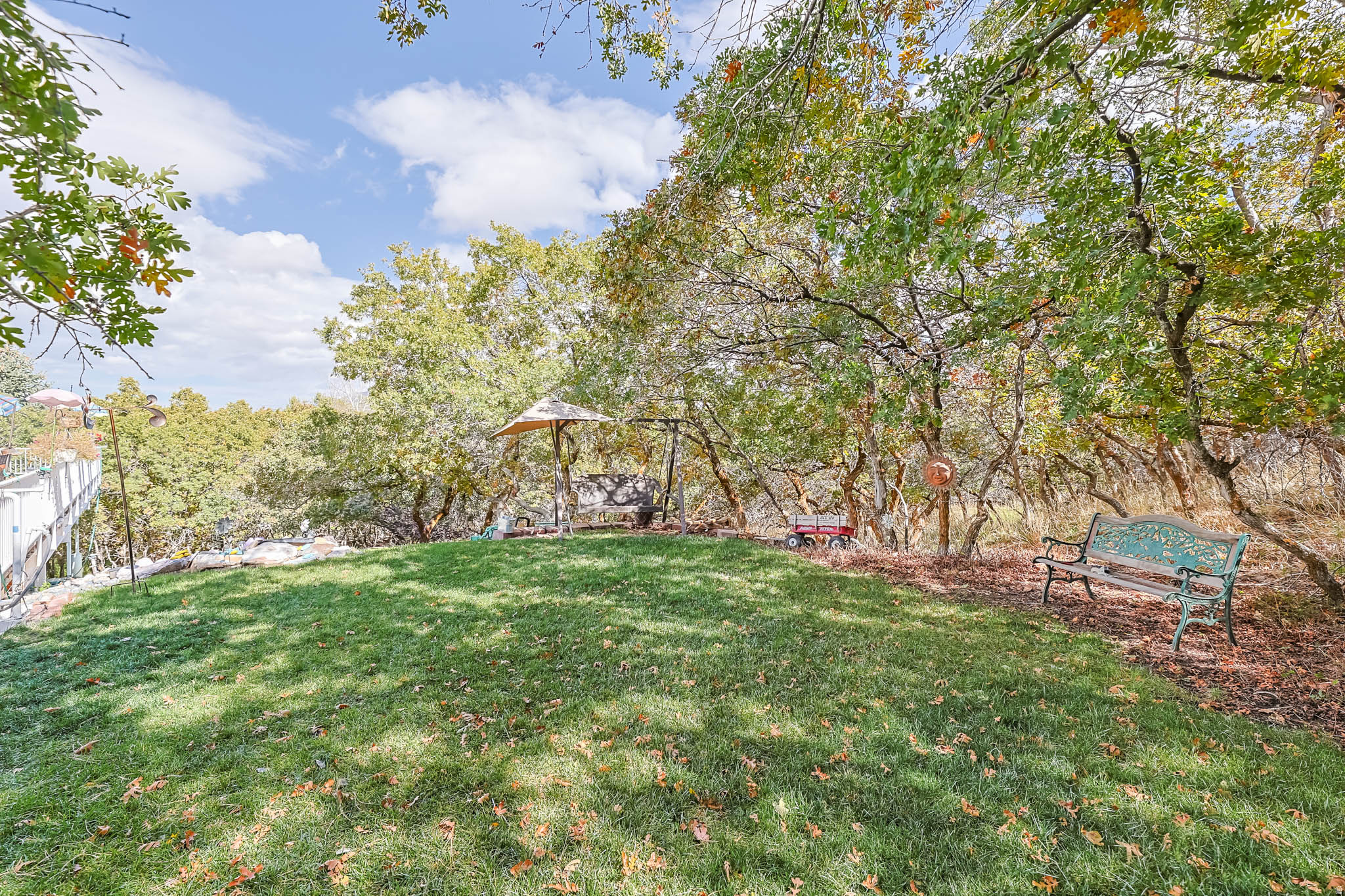 main property photo 8