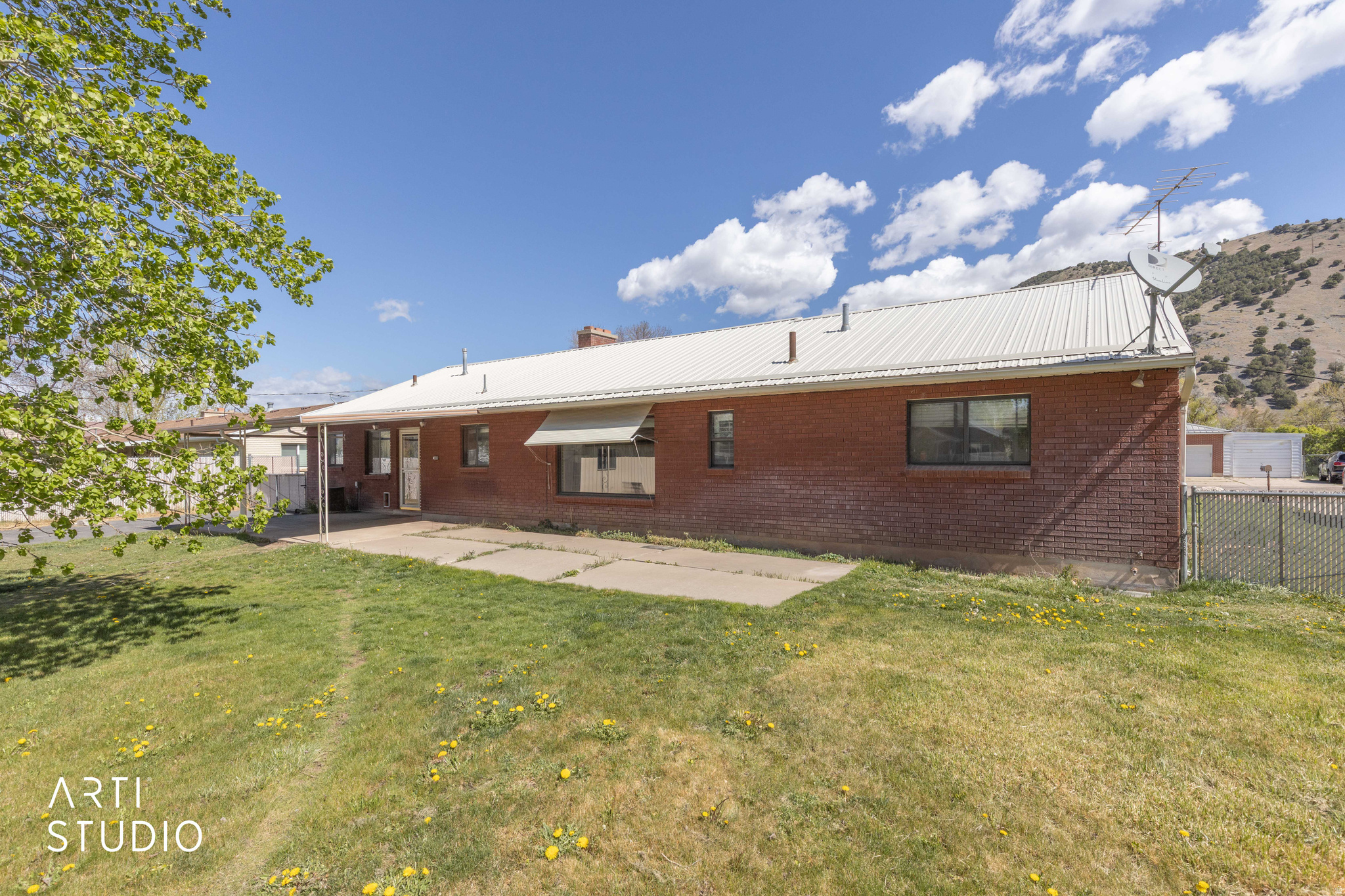 main property photo 35
